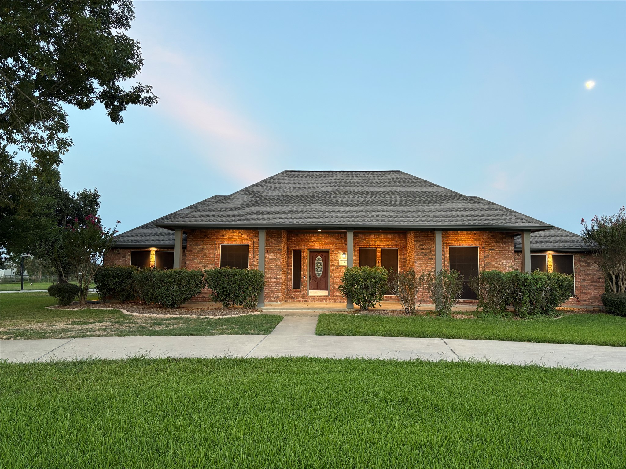 131 Happy Hollow Street, Alvin, TX 77511