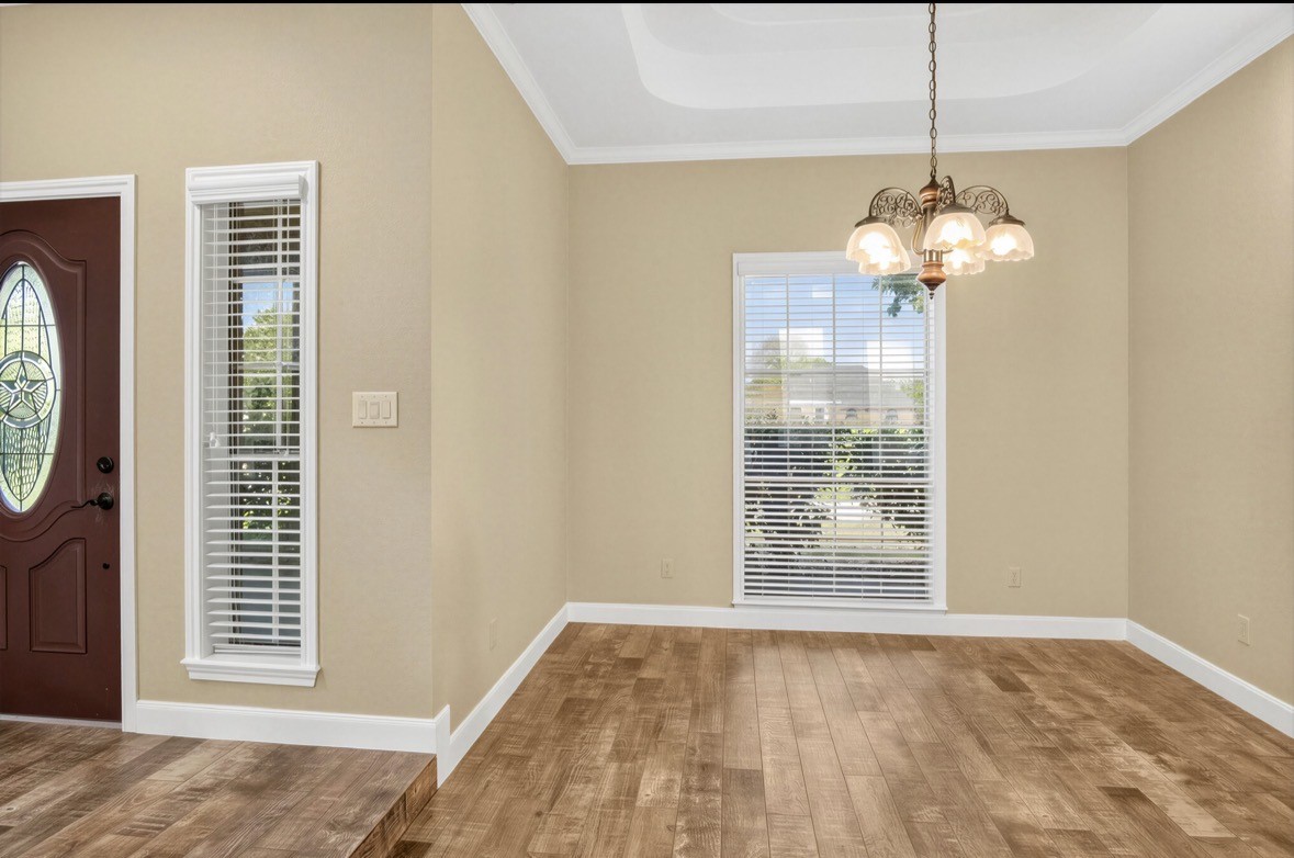 131 Happy Hollow Street, Alvin, TX 77511