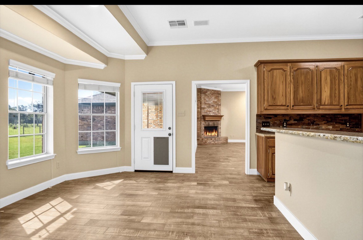 131 Happy Hollow Street, Alvin, TX 77511