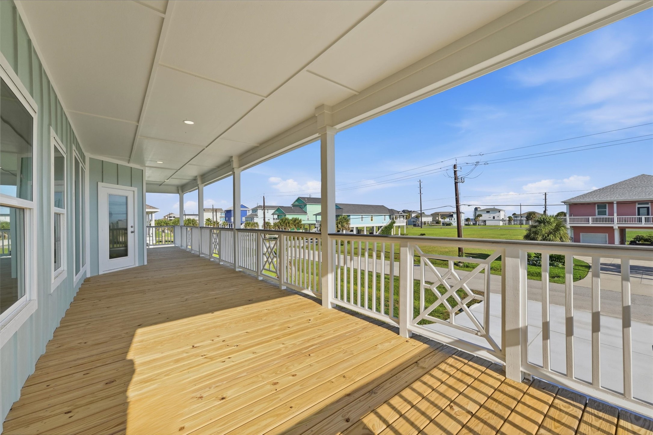 18618 Shaman Drive, Galveston, TX 77554