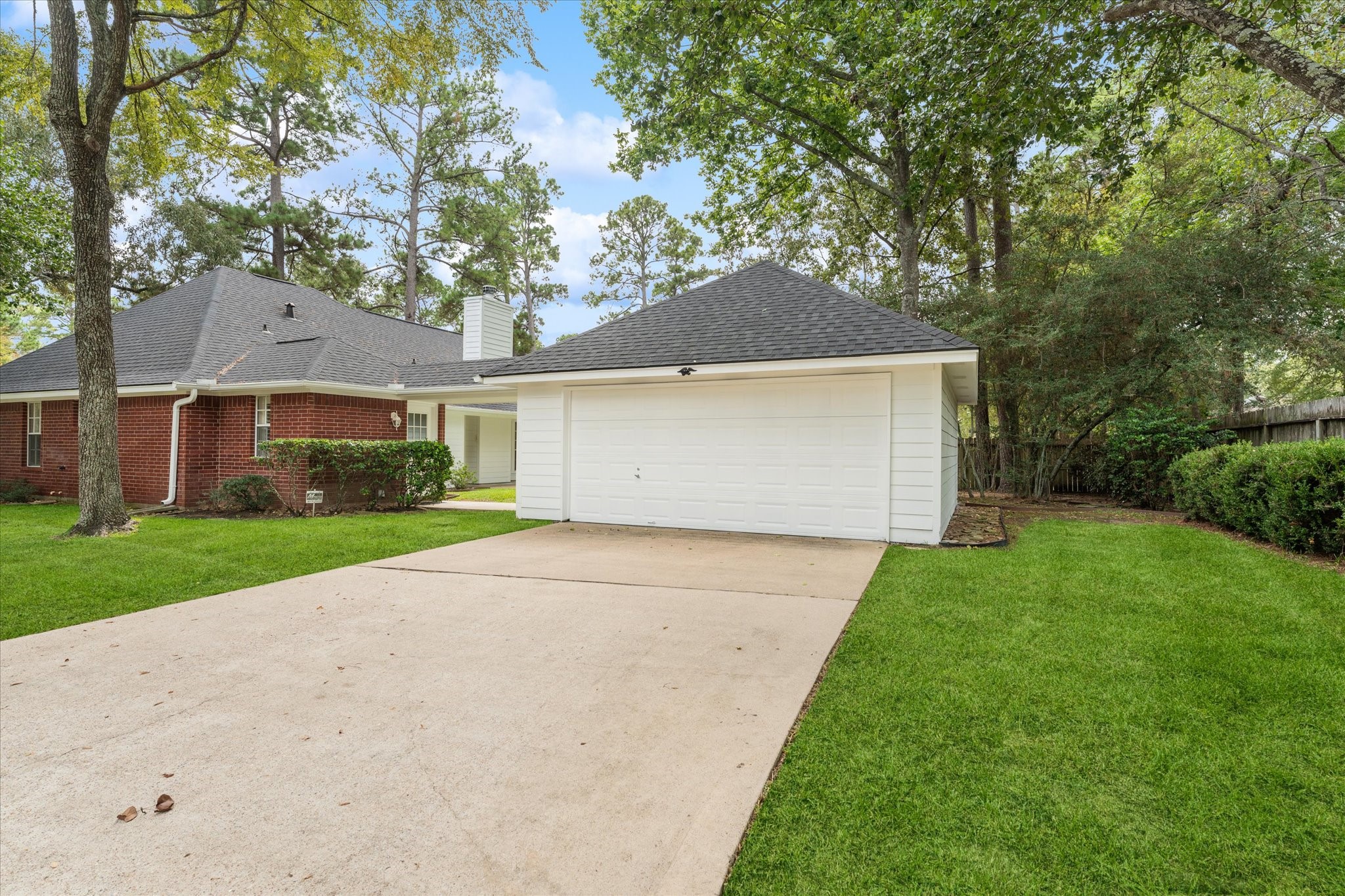 12106 Browning Drive, Montgomery, TX 77356