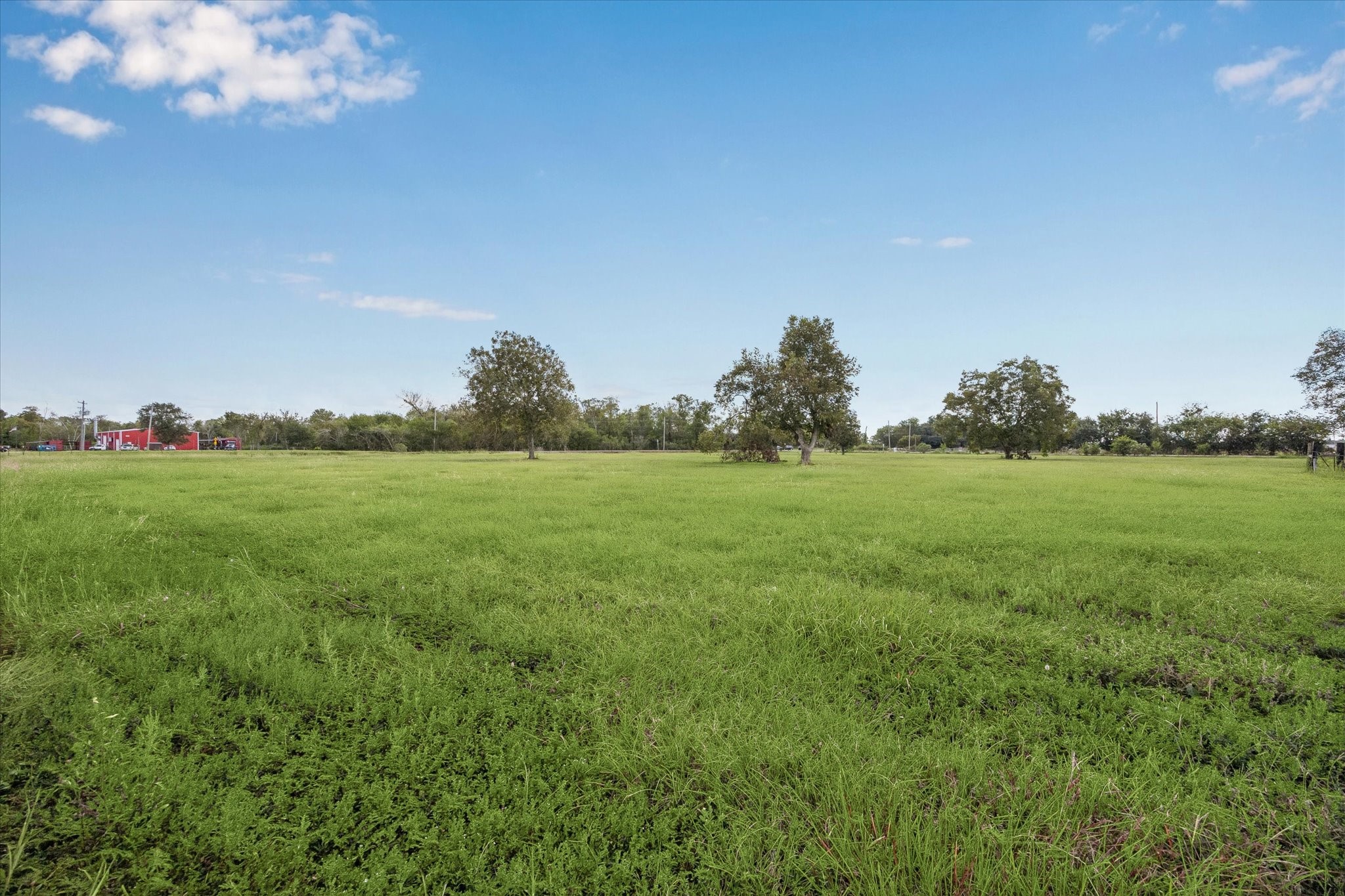 1513 County Road 210, Angleton, TX 77515
