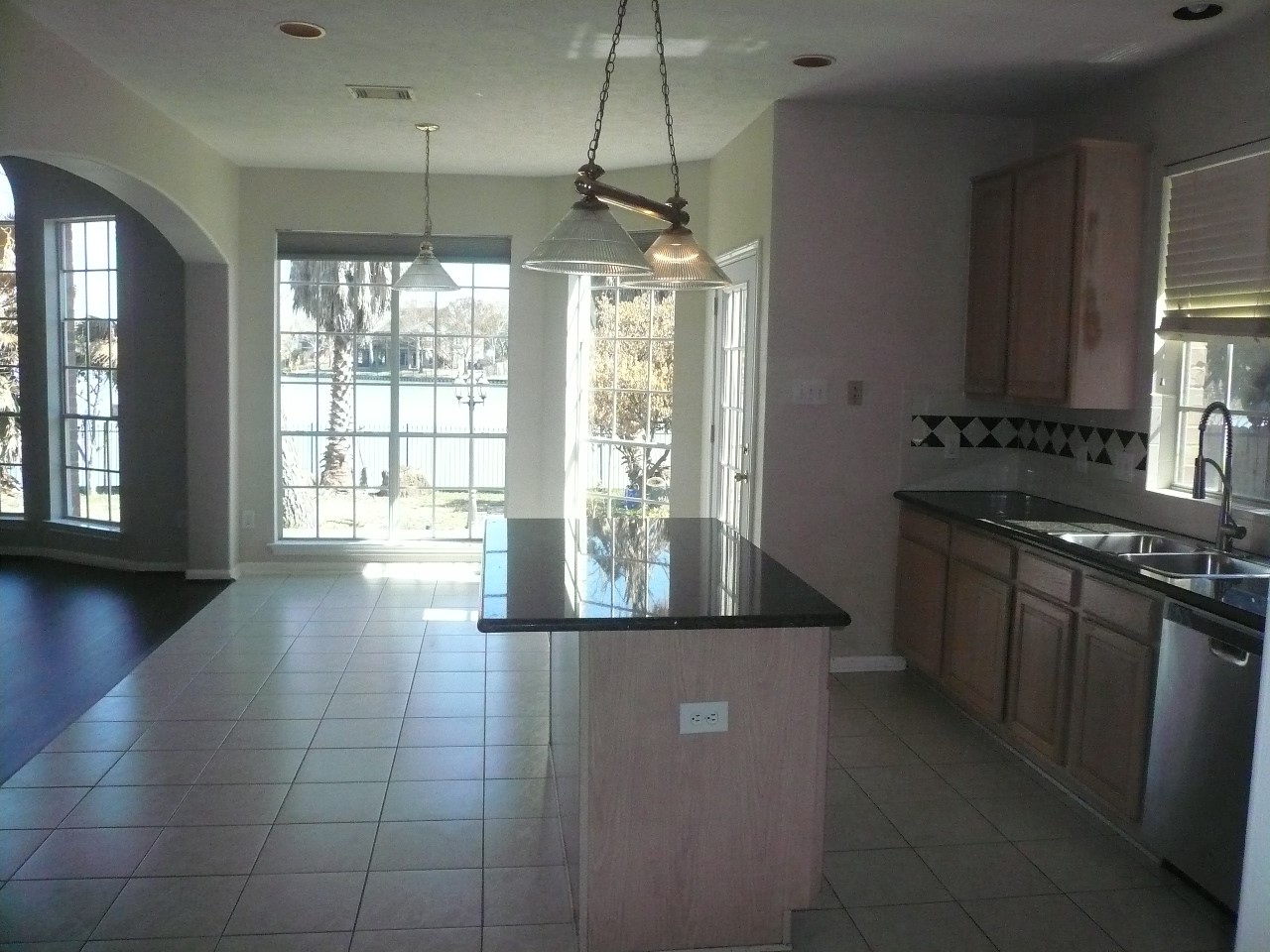 1731 Northshore Drive, Missouri City, TX 77459