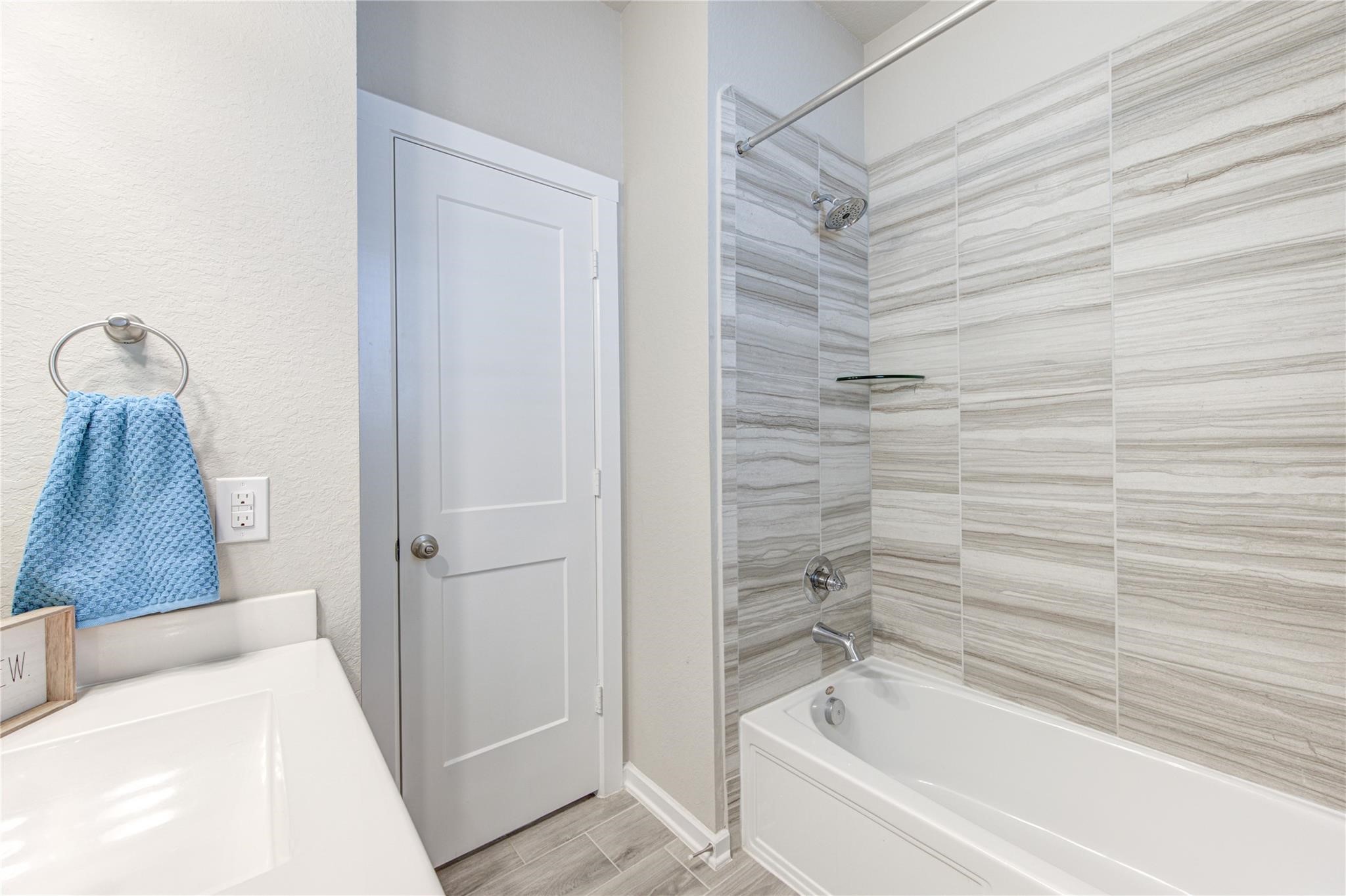 6022 Bristol Spur Lane, Katy, TX 77493