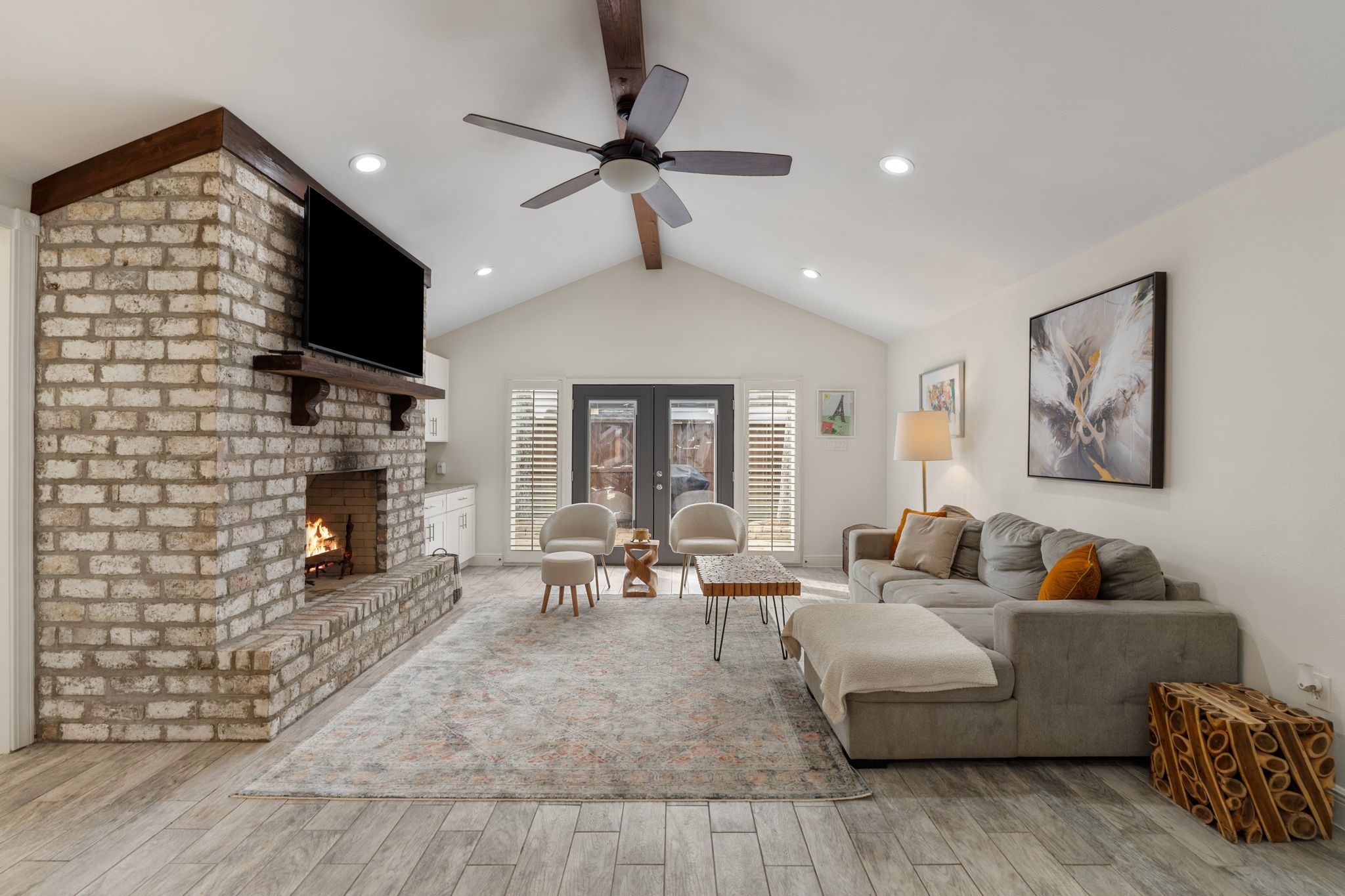315 Greenpark Drive, Houston, TX 77079