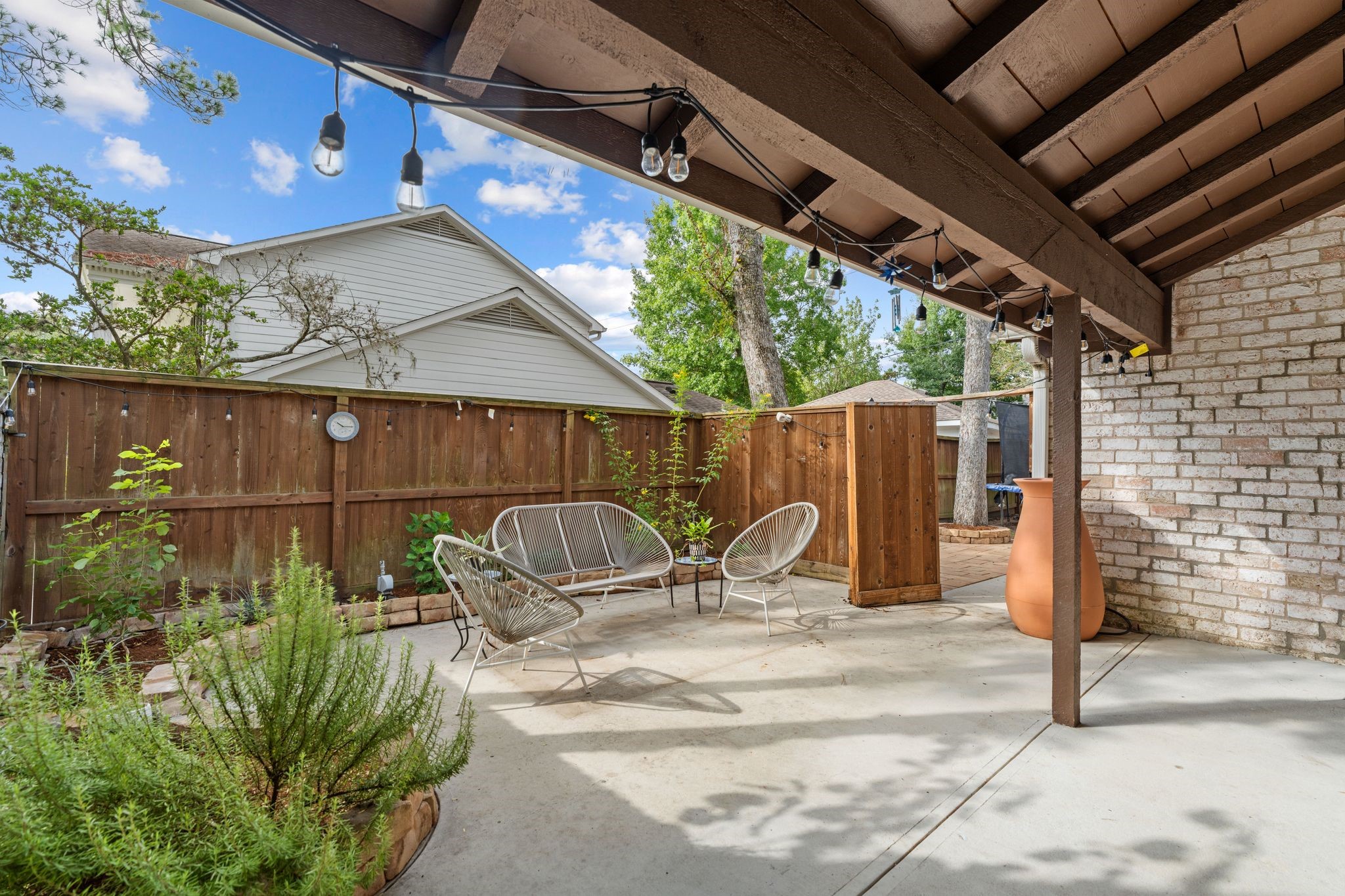 315 Greenpark Drive, Houston, TX 77079