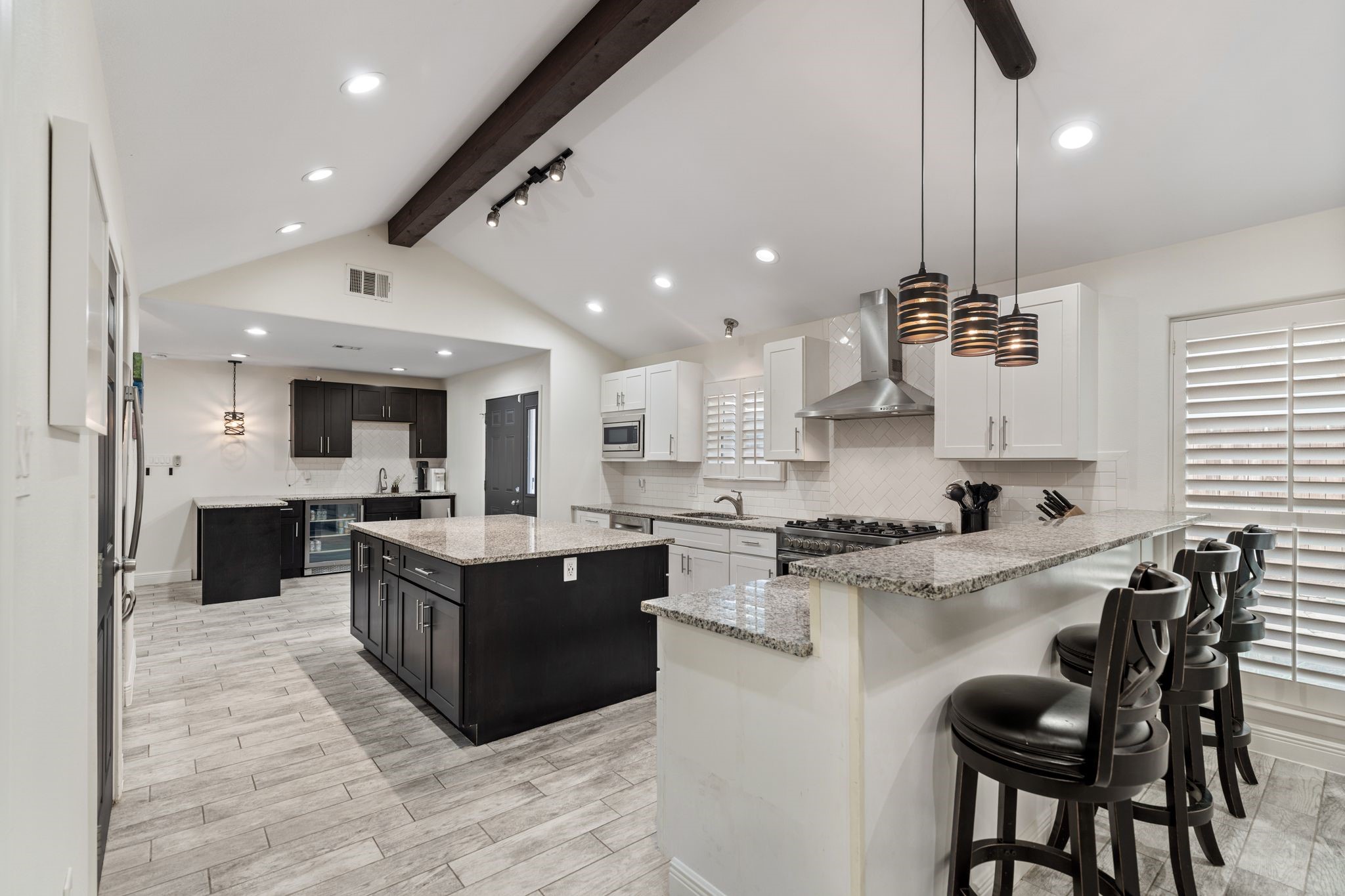 315 Greenpark Drive, Houston, TX 77079
