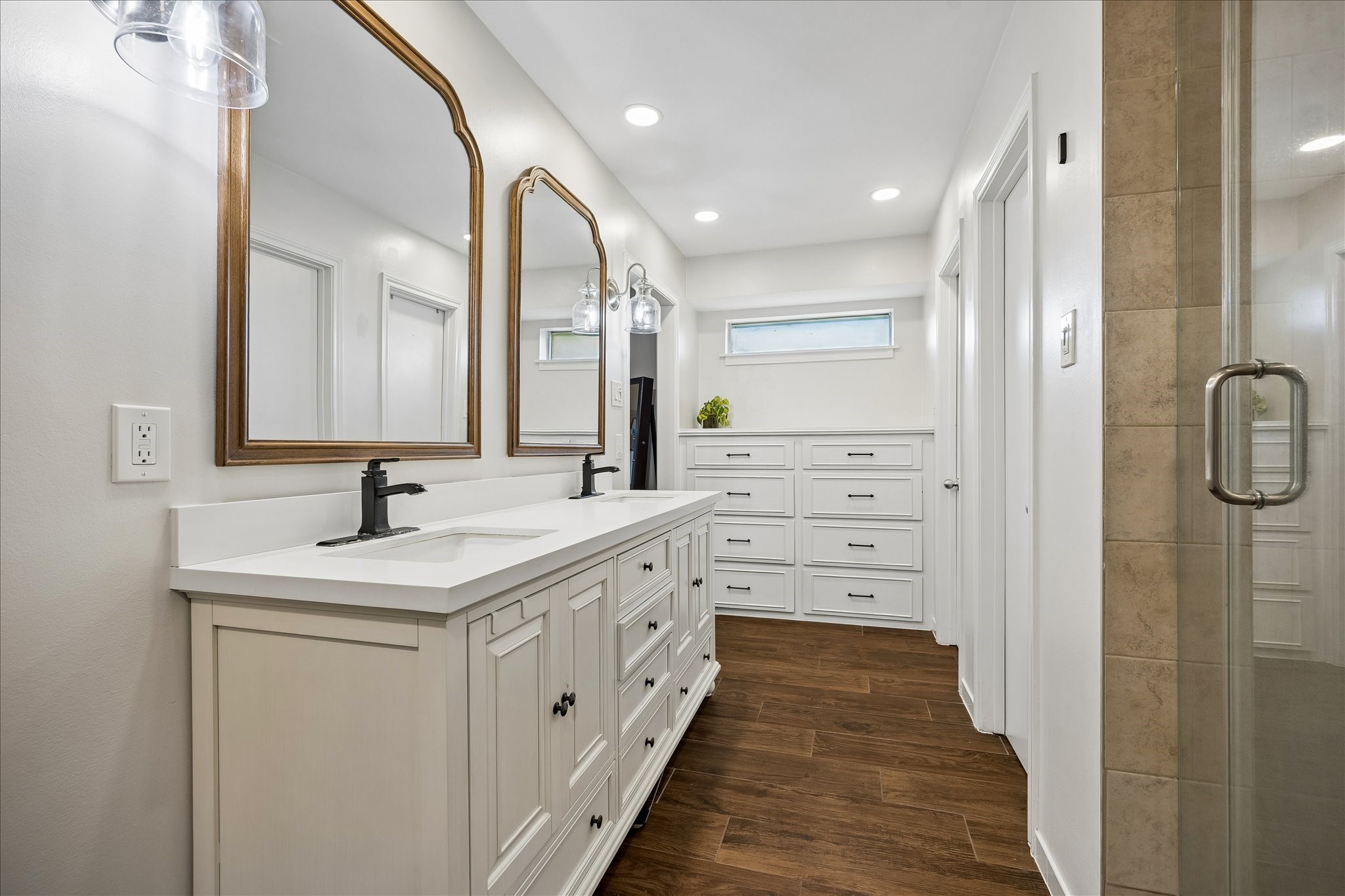 7626 Meadowvale Drive, Houston, TX 77063