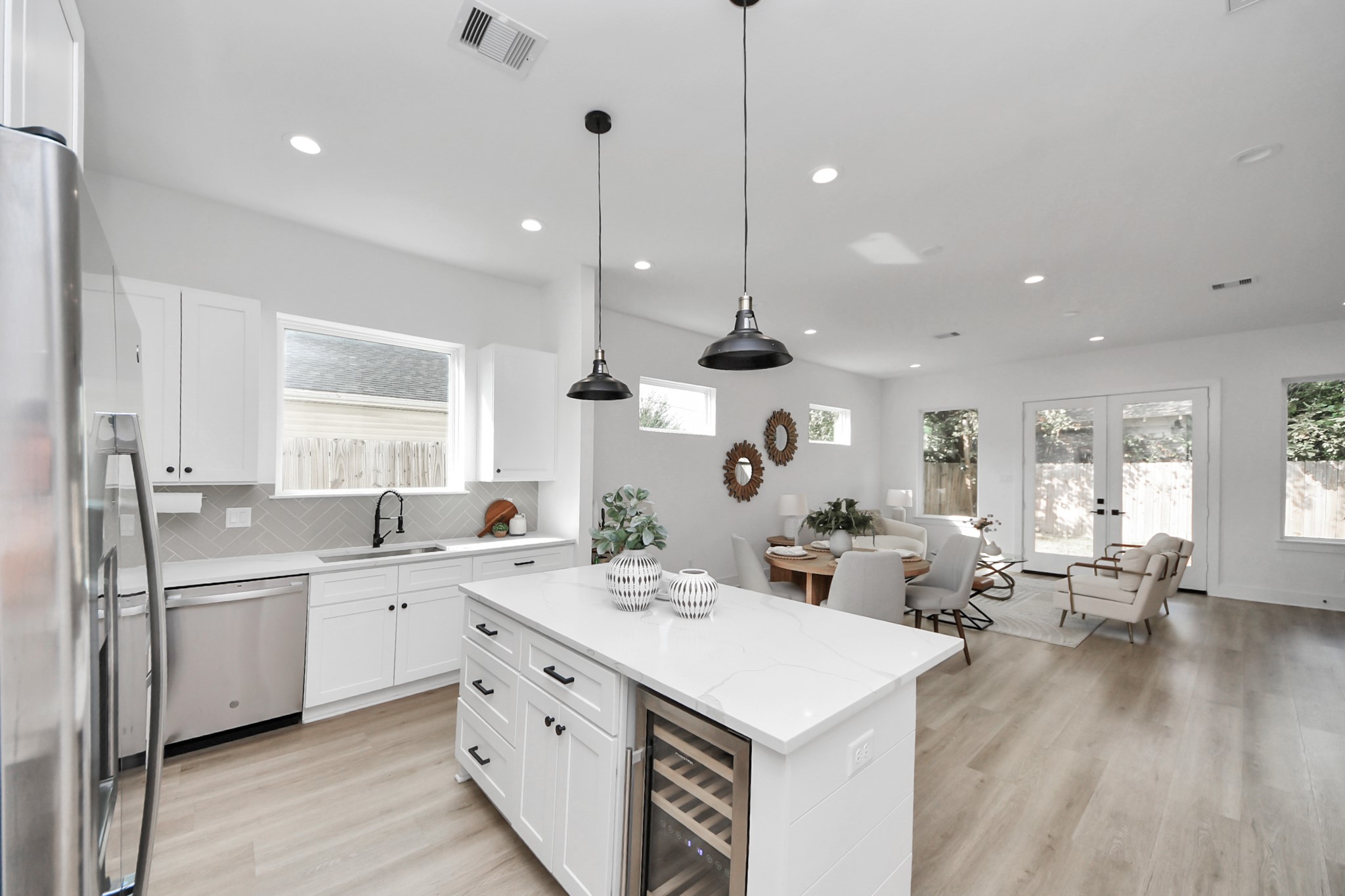 2305 Maury Street, #A, Houston, TX 77026 2305 Maury Street, #A, Houston, TX 77026