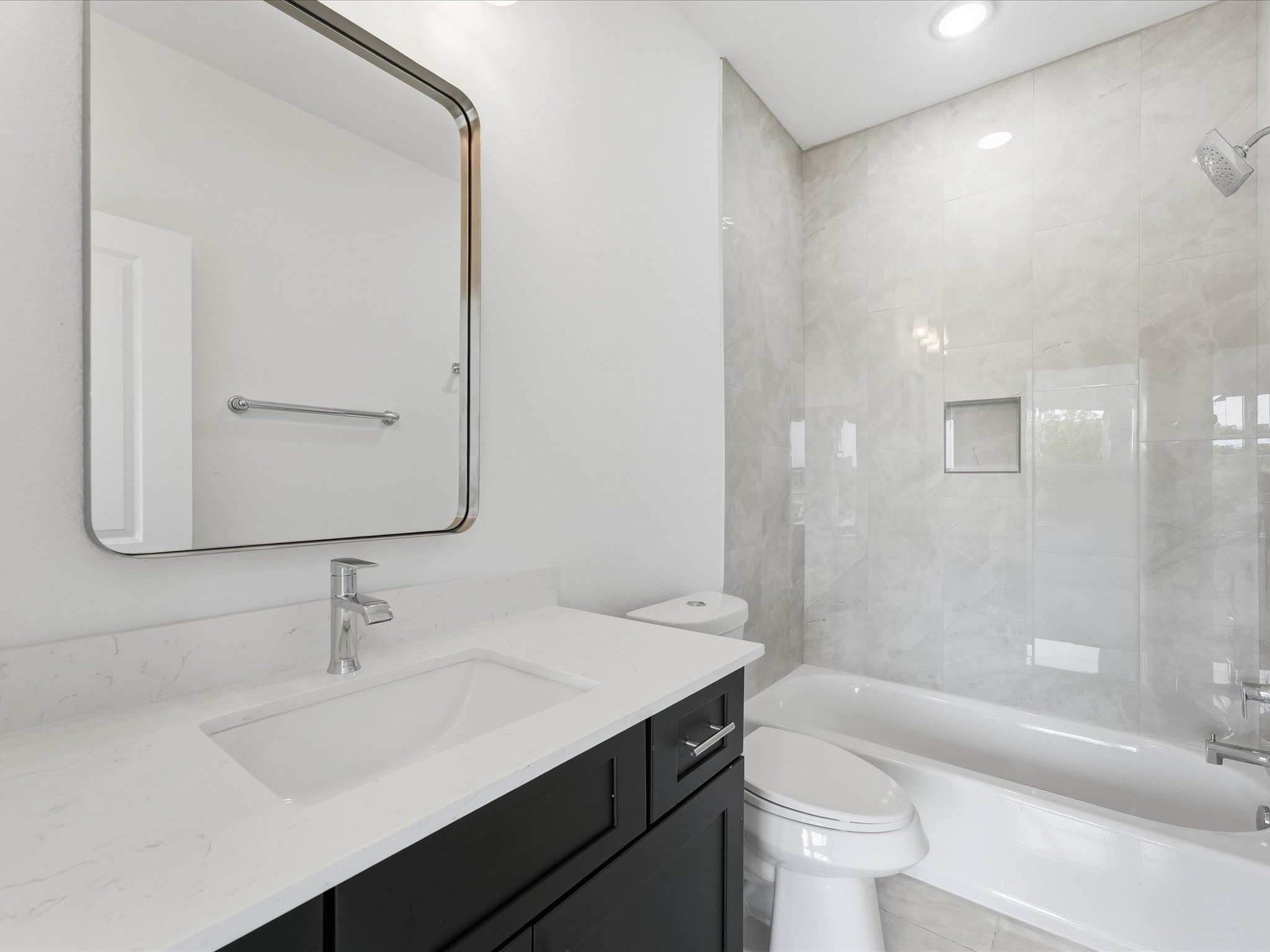 7451 LaSalette St, Houston, TX 77021