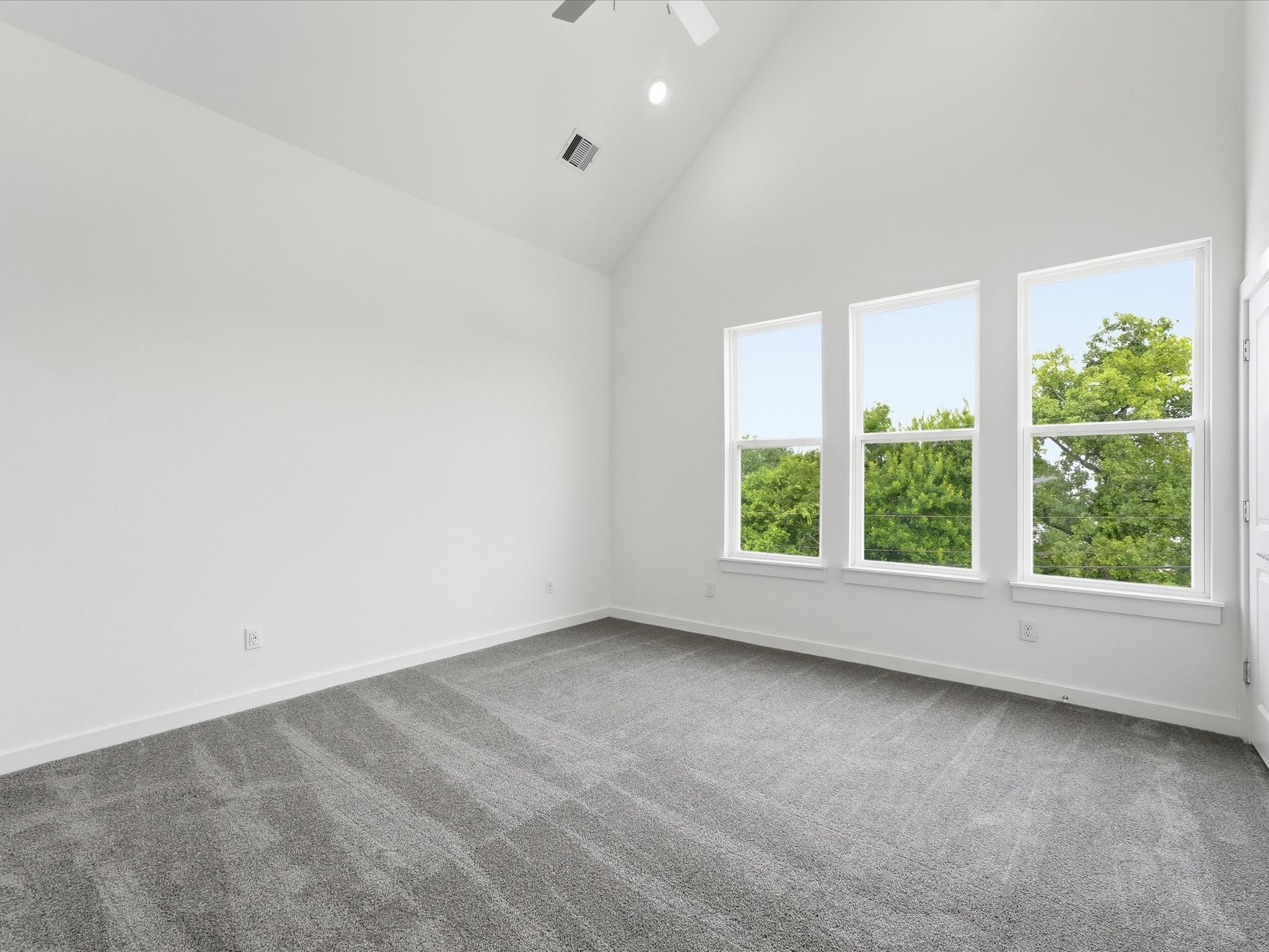 7451 LaSalette St, Houston, TX 77021