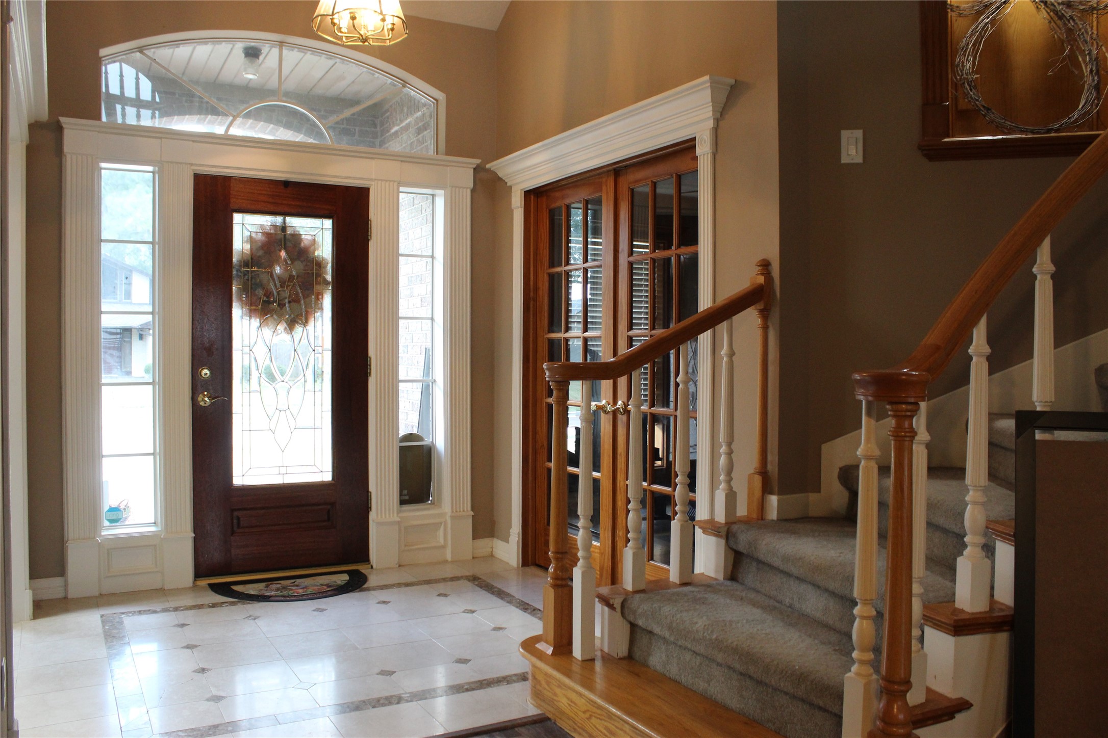 Another view of entryway
