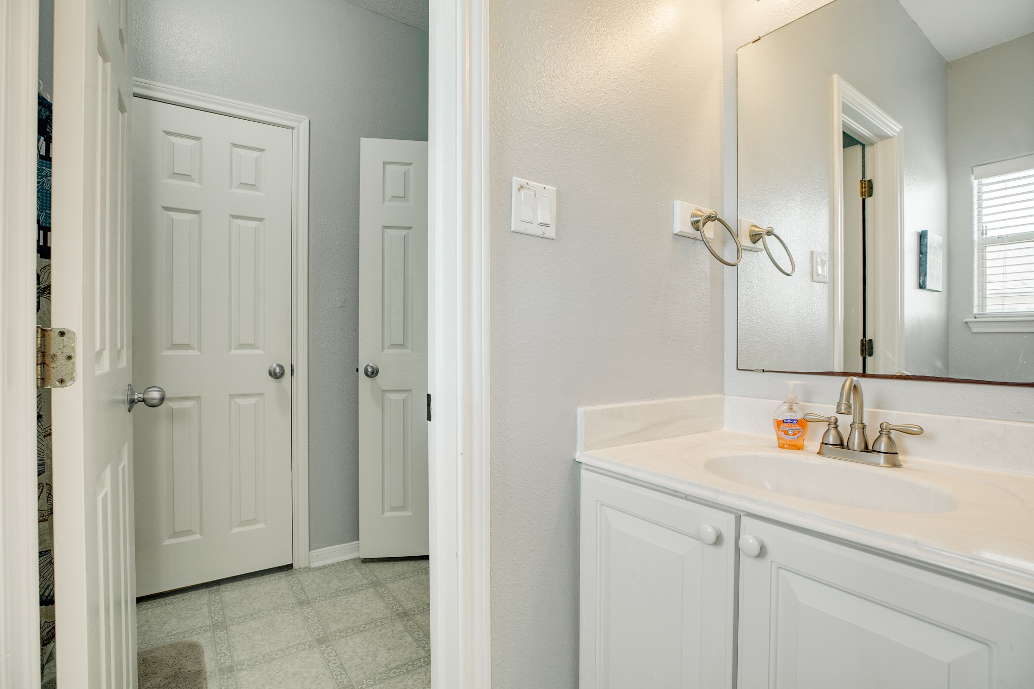 2402 Bluewater Highway, Surfside Beach, TX 77541
