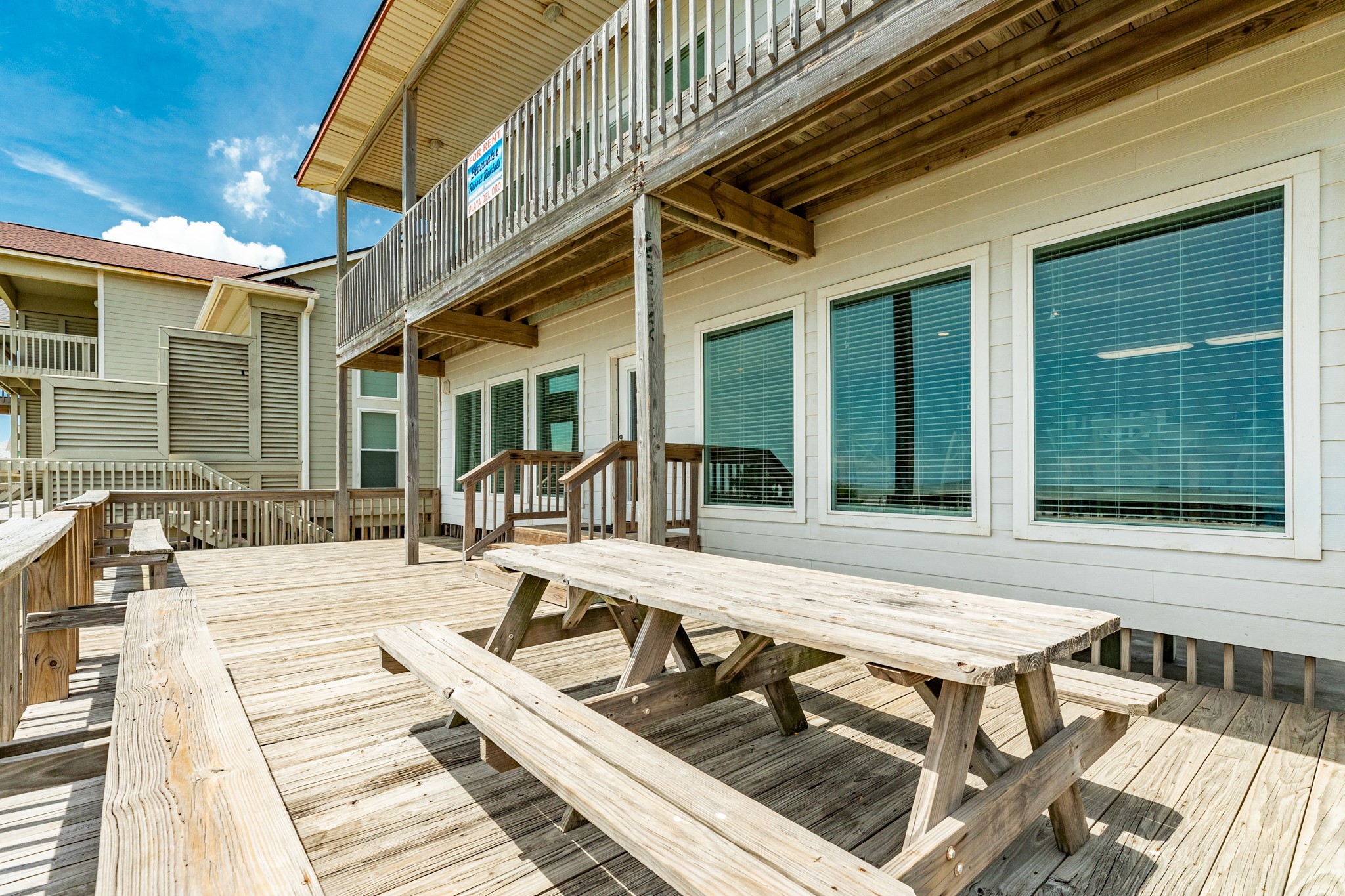 2402 Bluewater Highway, Surfside Beach, TX 77541