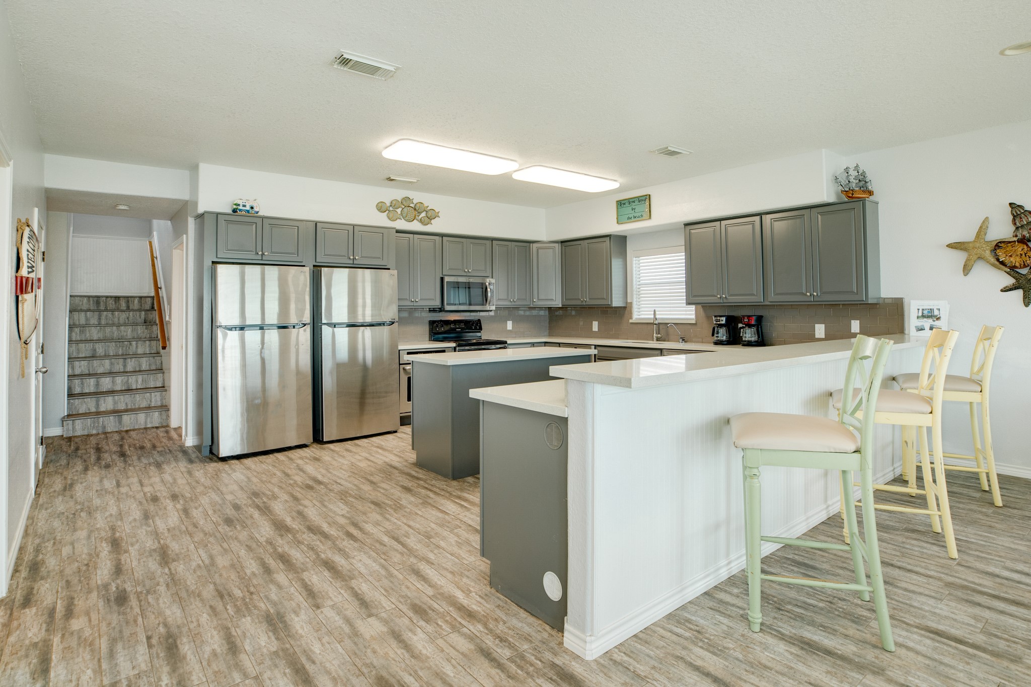 2402 Bluewater Highway, Surfside Beach, TX 77541