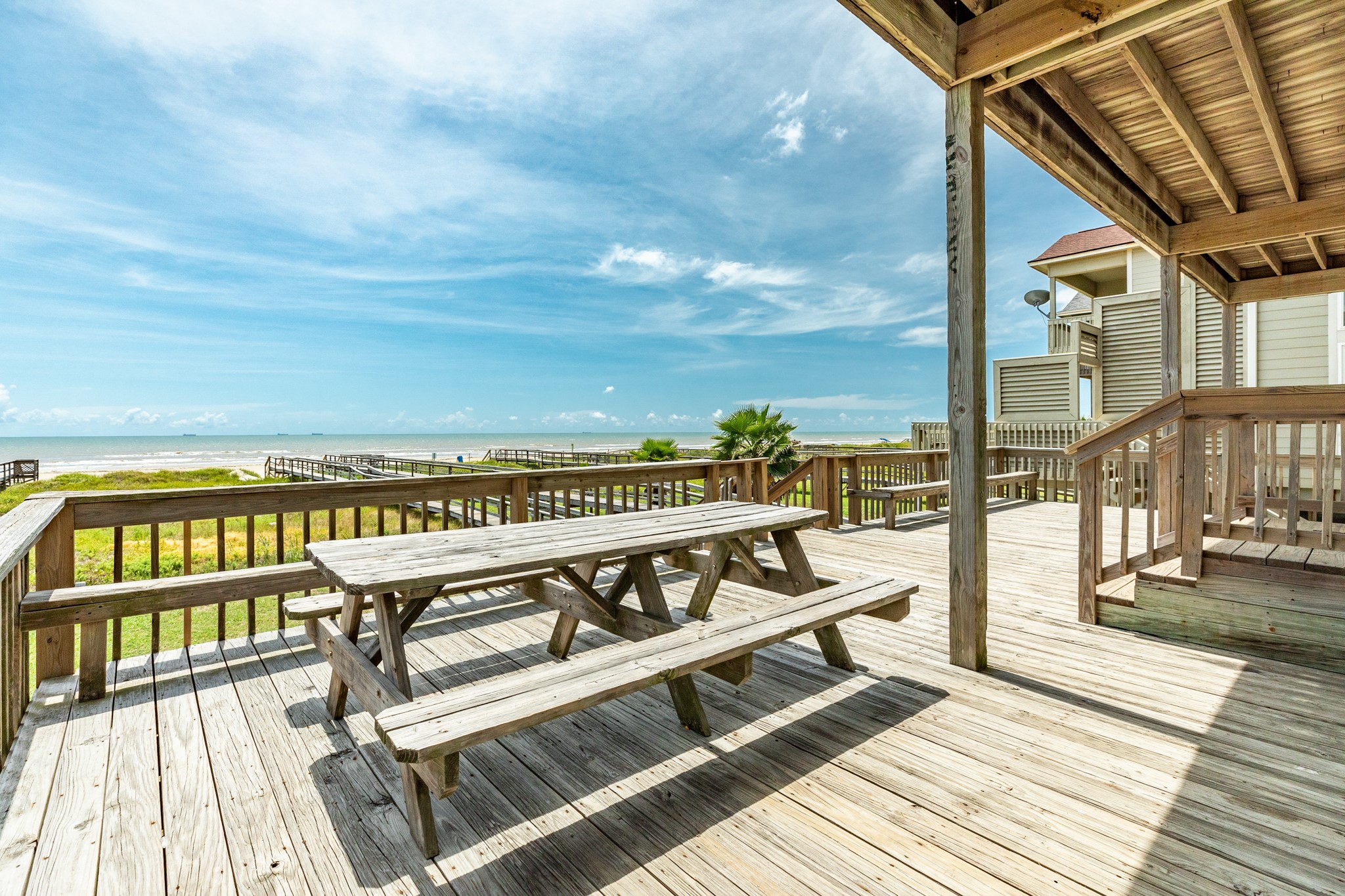 2402 Bluewater Highway, Surfside Beach, TX 77541