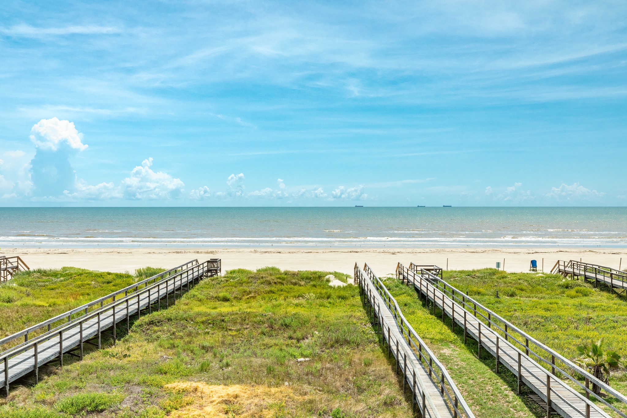 2402 Bluewater Highway, Surfside Beach, TX 77541