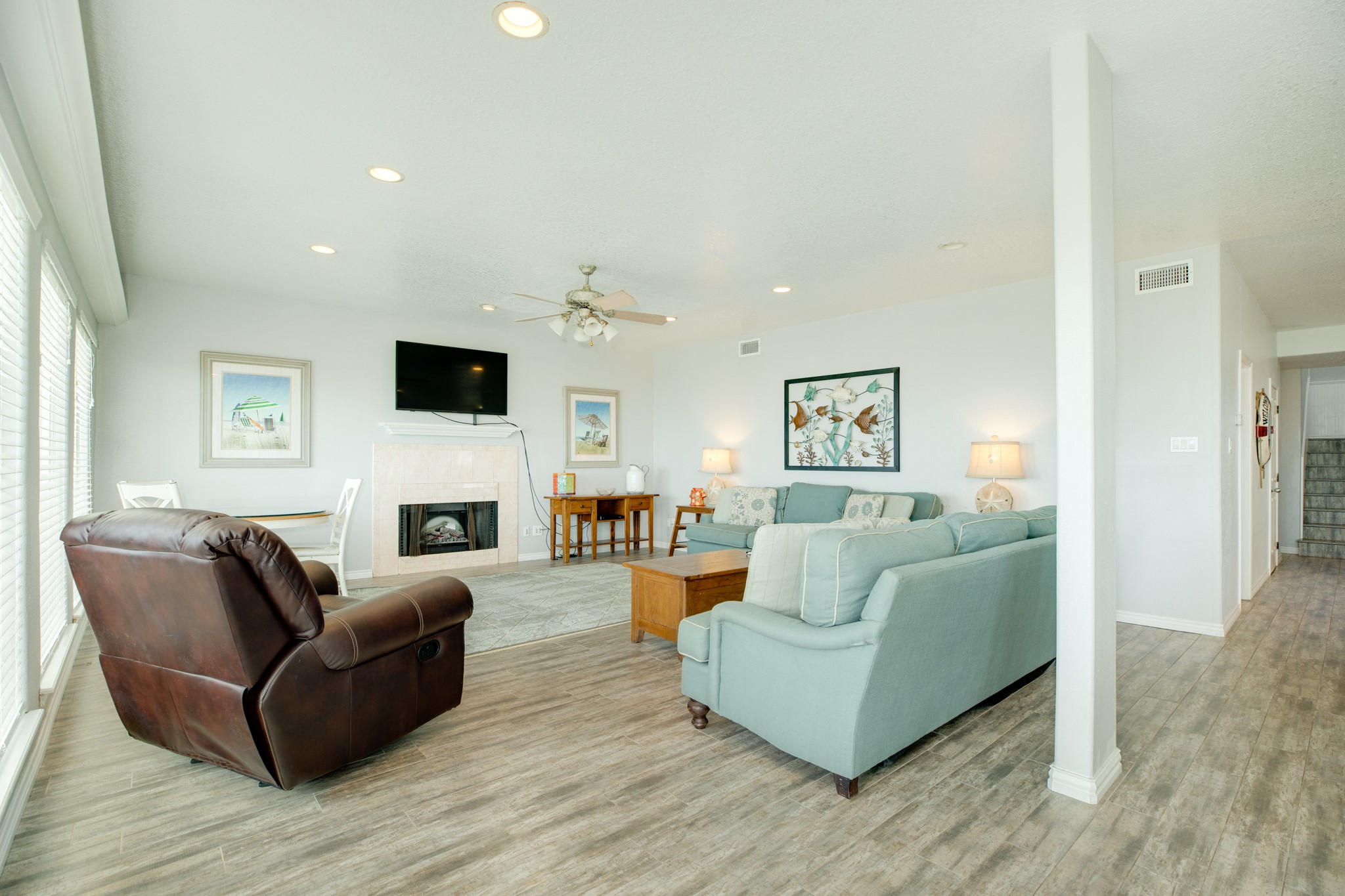 2402 Bluewater Highway, Surfside Beach, TX 77541