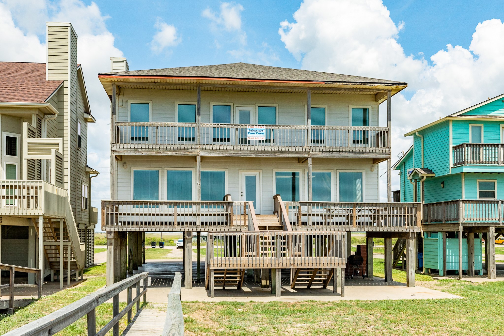 2402 Bluewater Highway, Surfside Beach, TX 77541