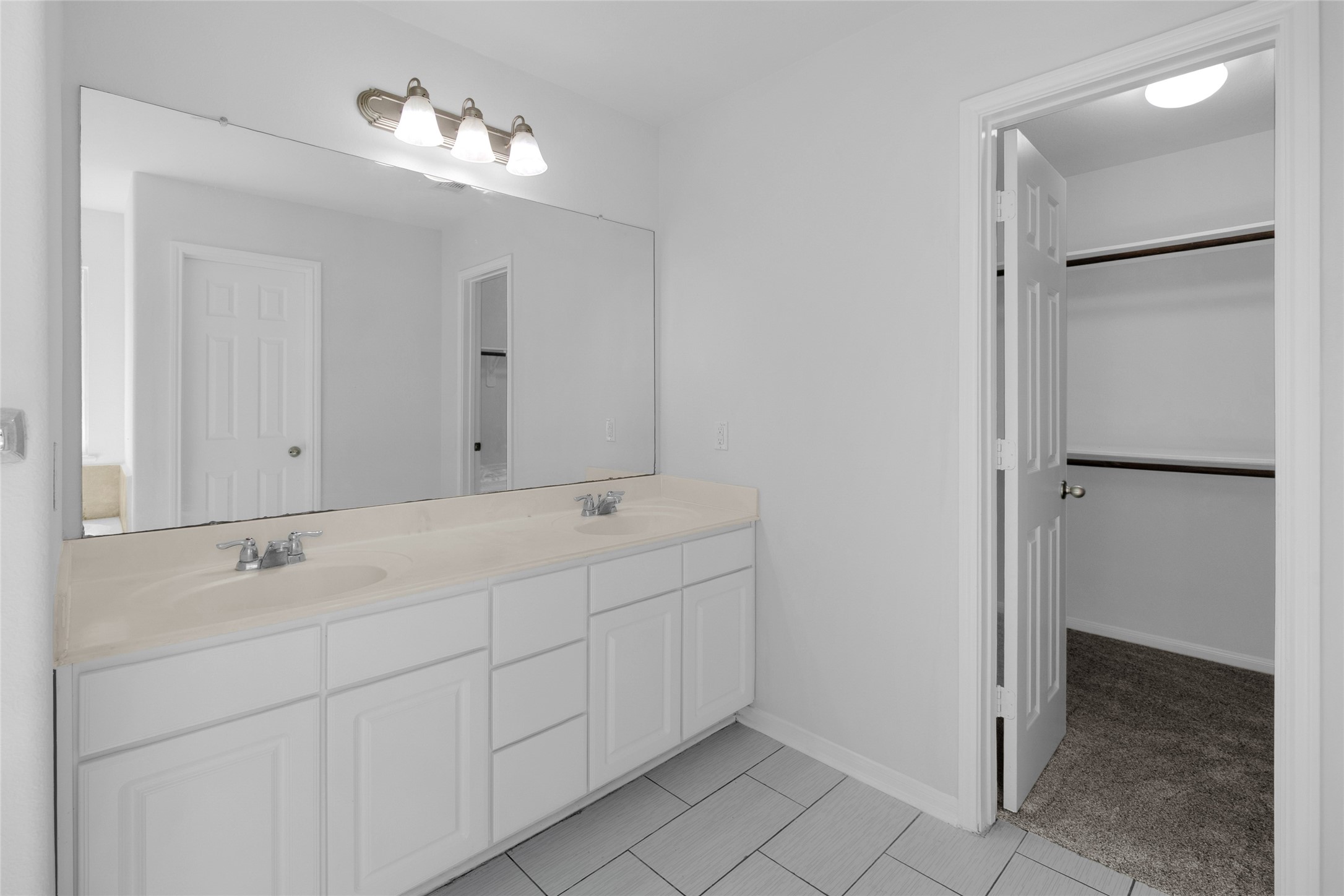21210 Fox Walk Trail, Humble, TX 77338