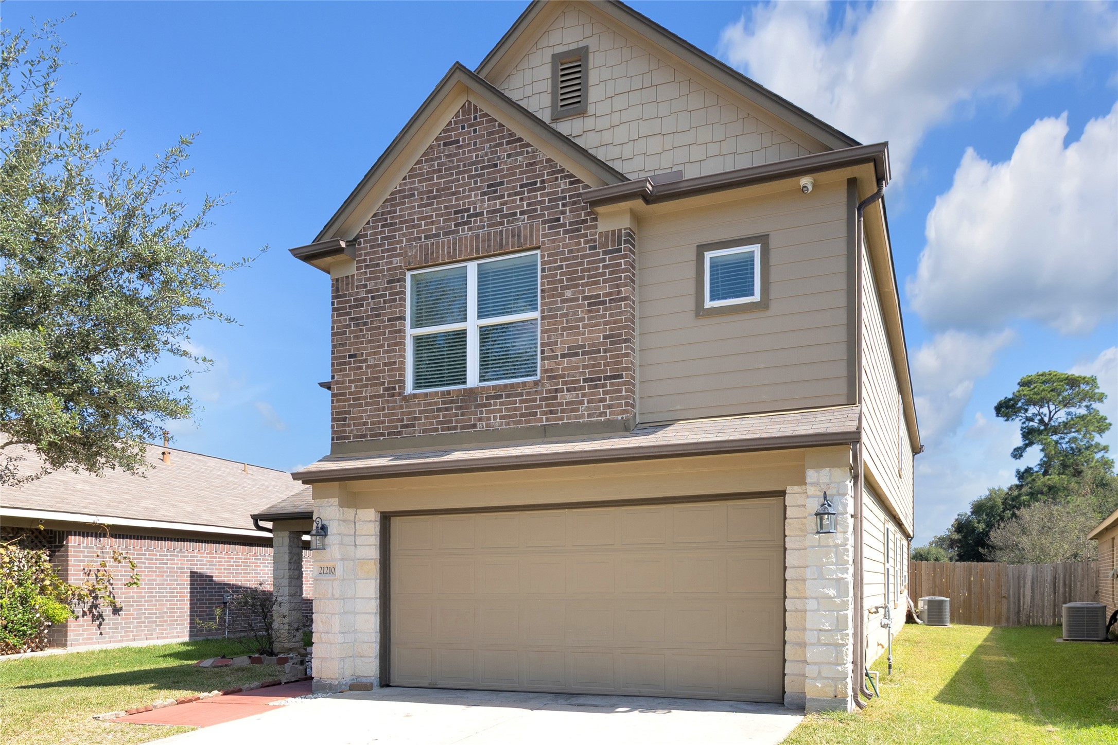 21210 Fox Walk Trail, Humble, TX 77338