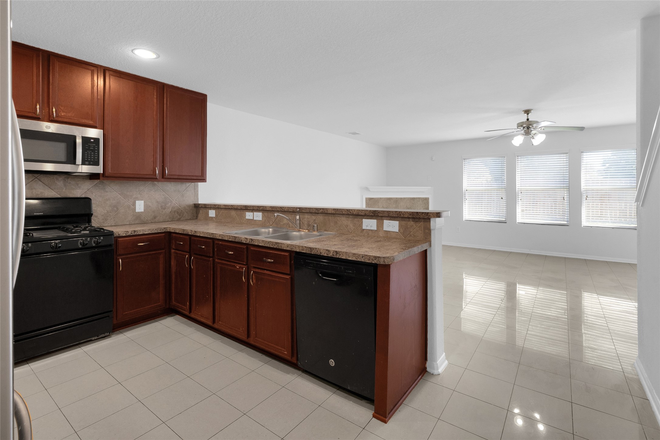 21210 Fox Walk Trail, Humble, TX 77338