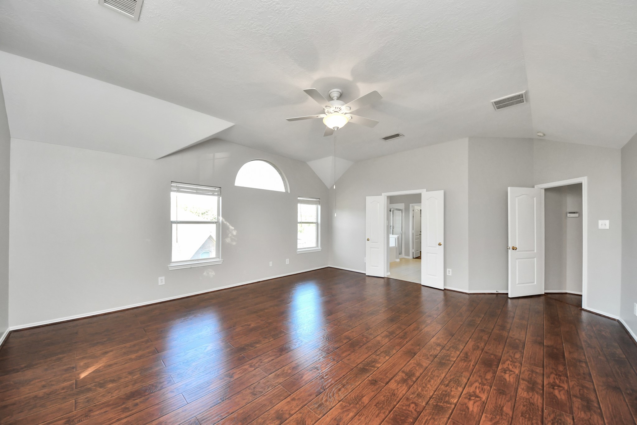 1422 Queens Bay Drive, Katy, TX 77494