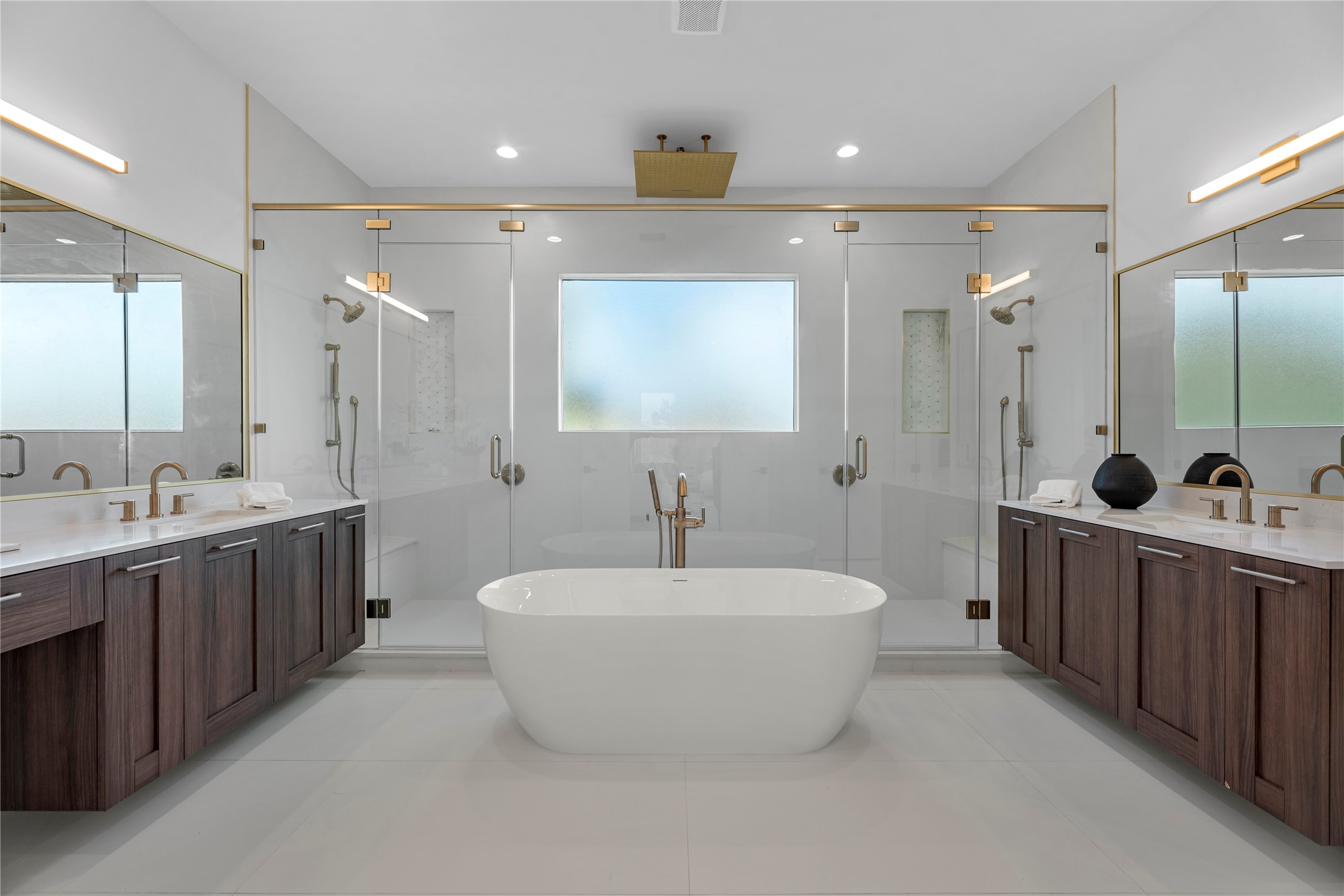 963 W 41st Street, Houston, TX 77018
