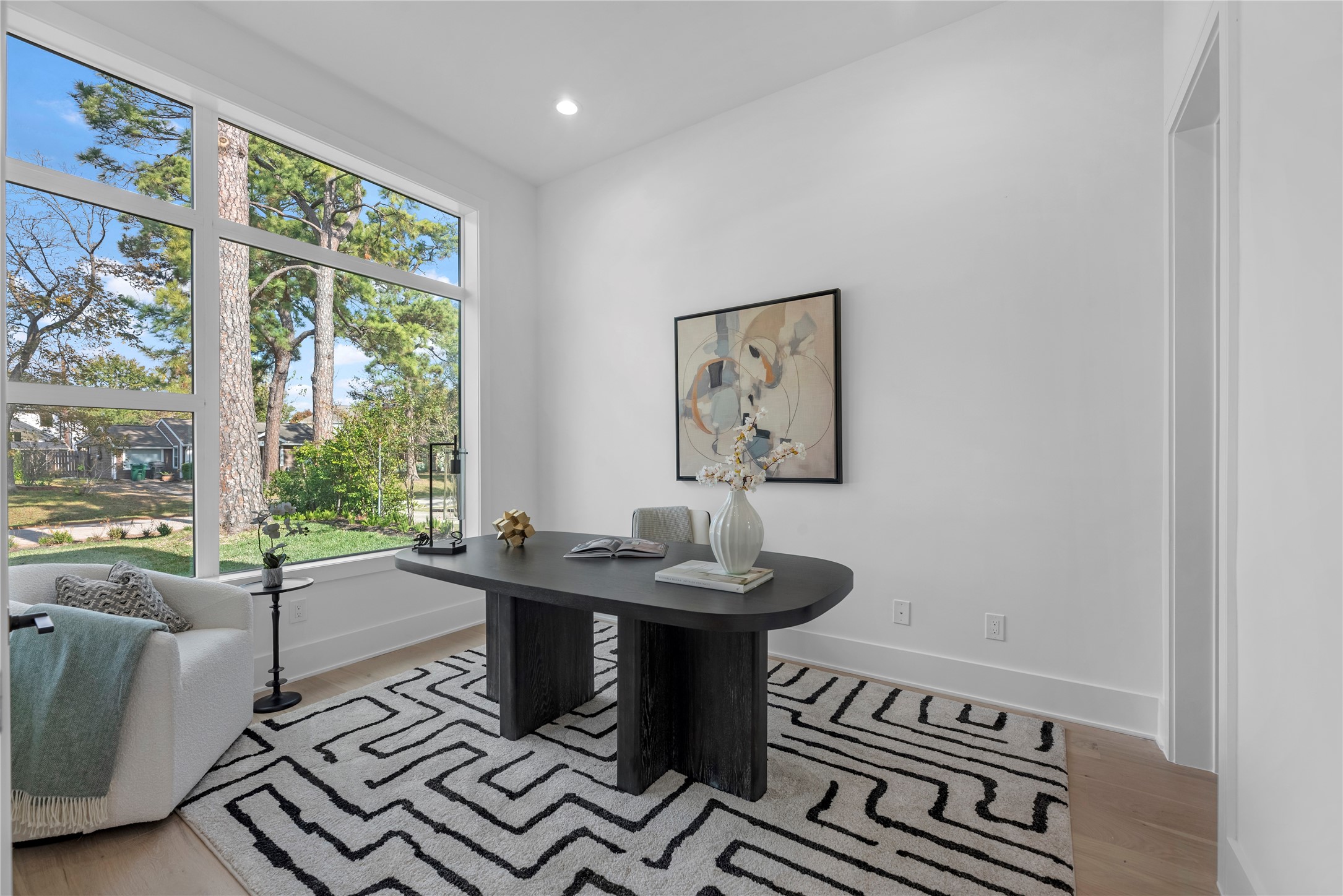 963 W 41st Street, Houston, TX 77018