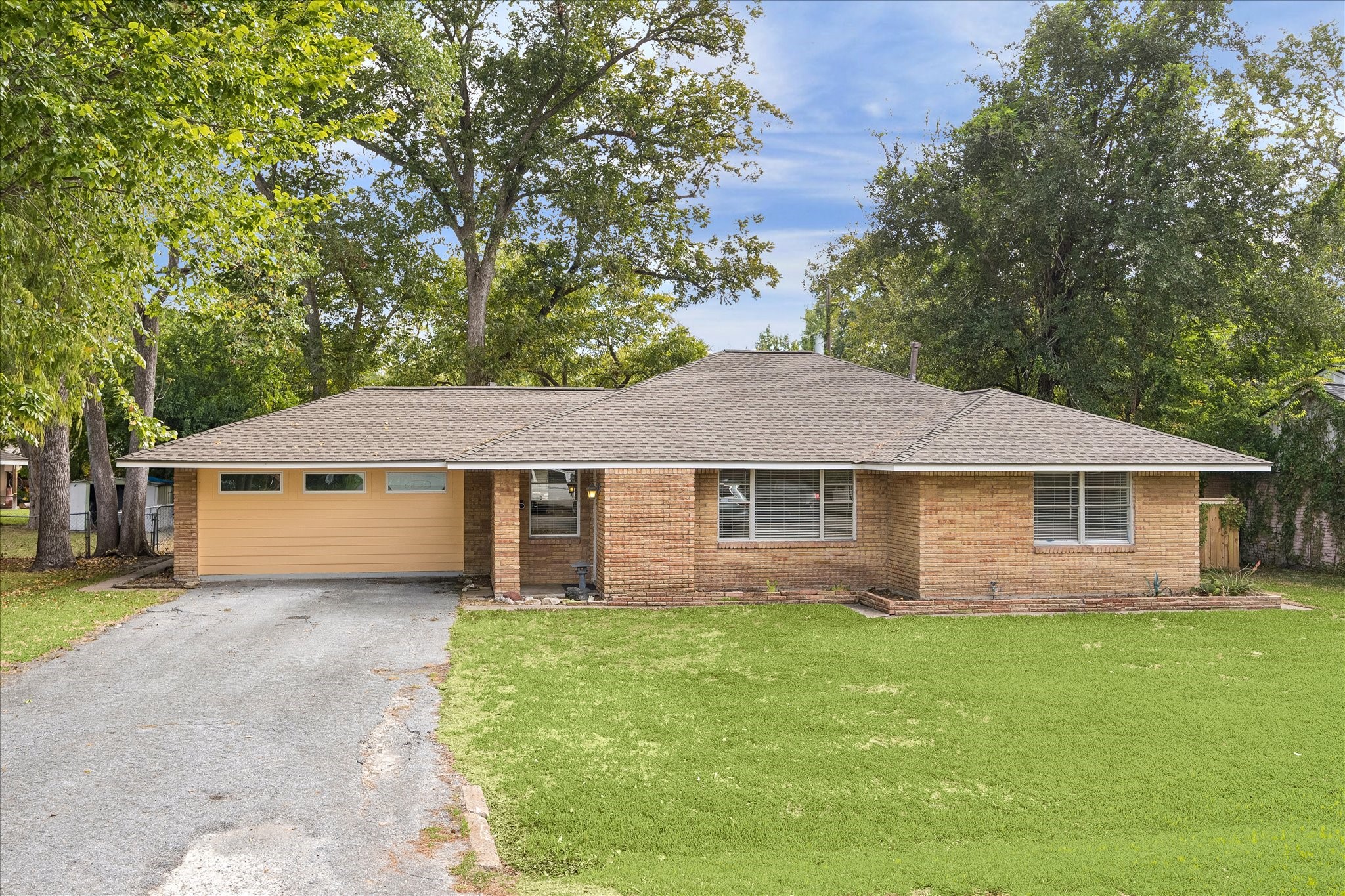 3402 Cameo Drive Drive, Houston, TX 77080 3402 Cameo Drive Drive, Houston, TX 77080