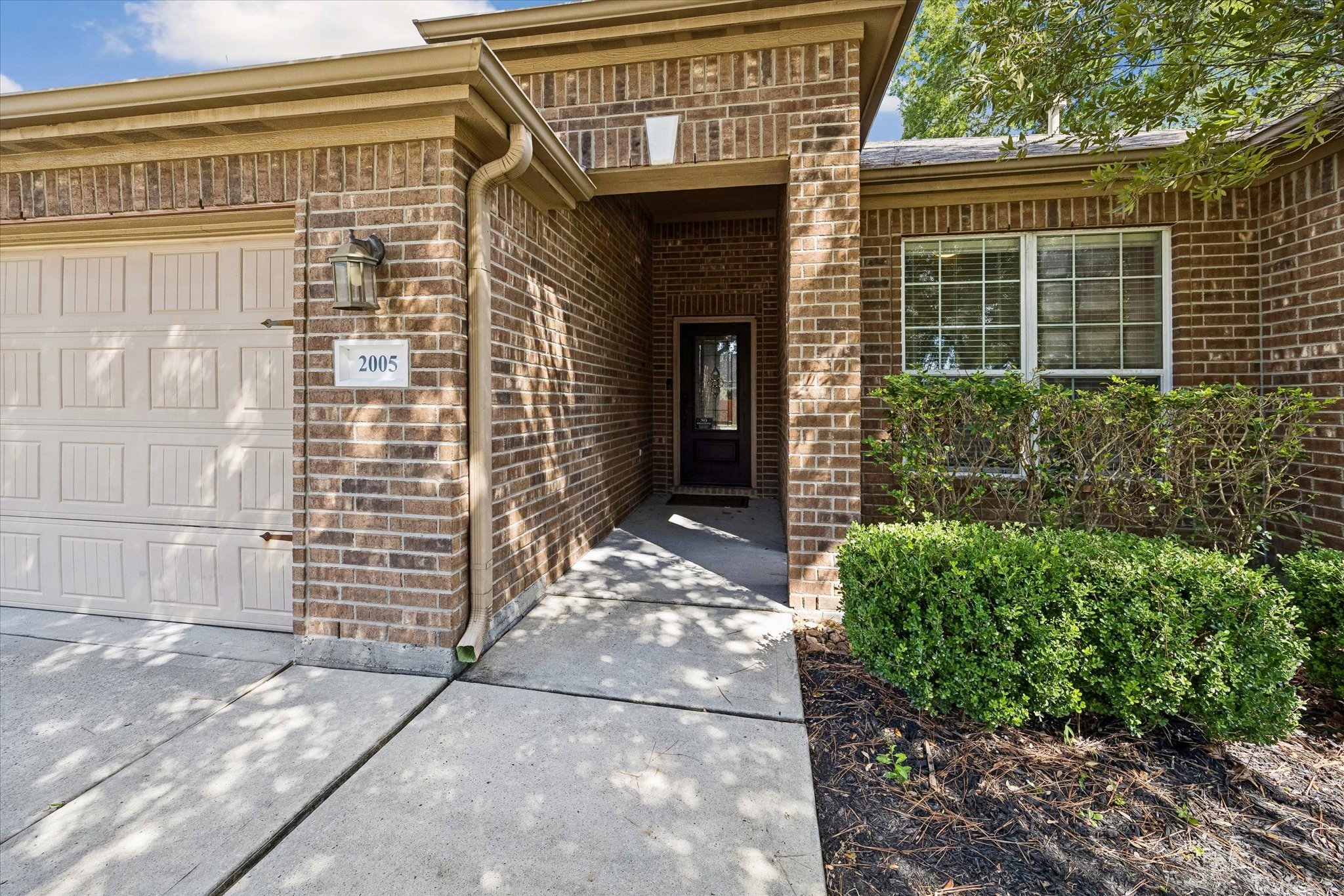2005 Clatt Way, Conroe, TX 77301