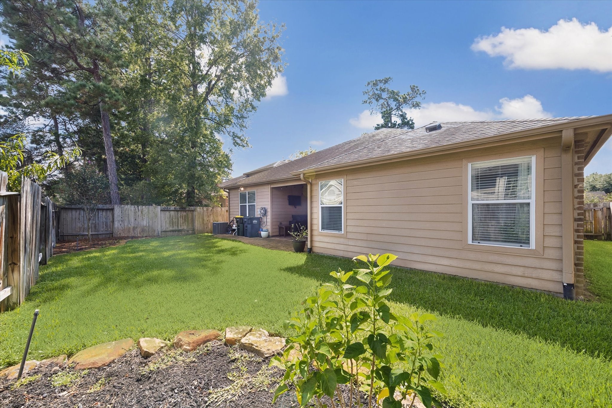 2005 Clatt Way, Conroe, TX 77301