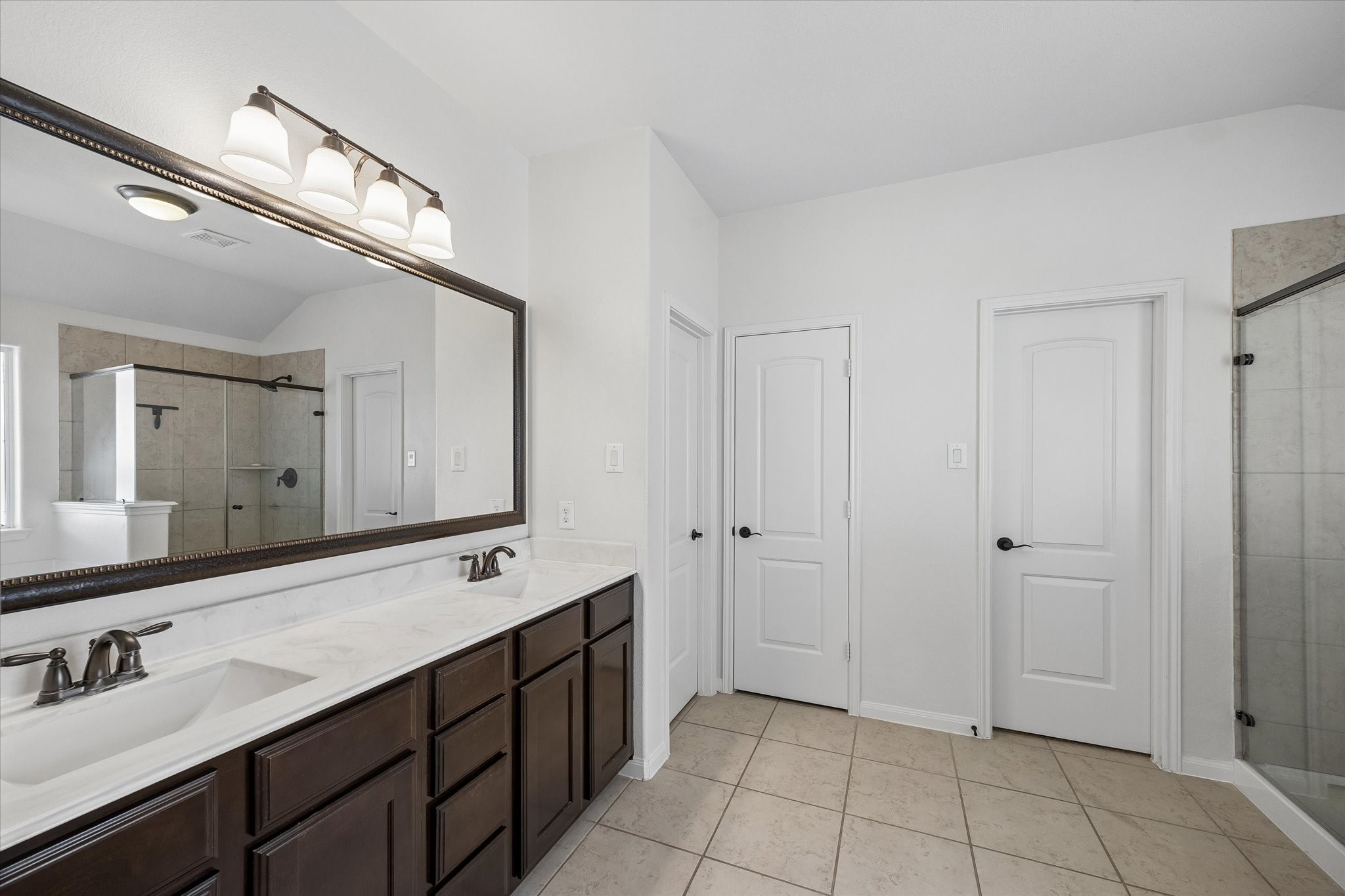 2005 Clatt Way, Conroe, TX 77301