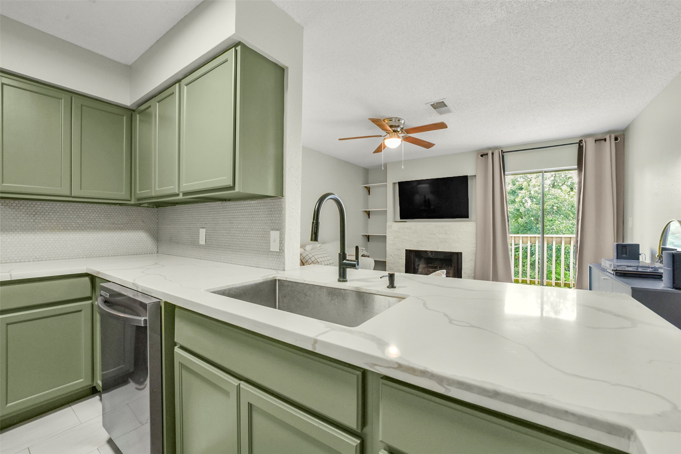 2501 Gulf Freeway, #258C, Dickinson, TX 77539