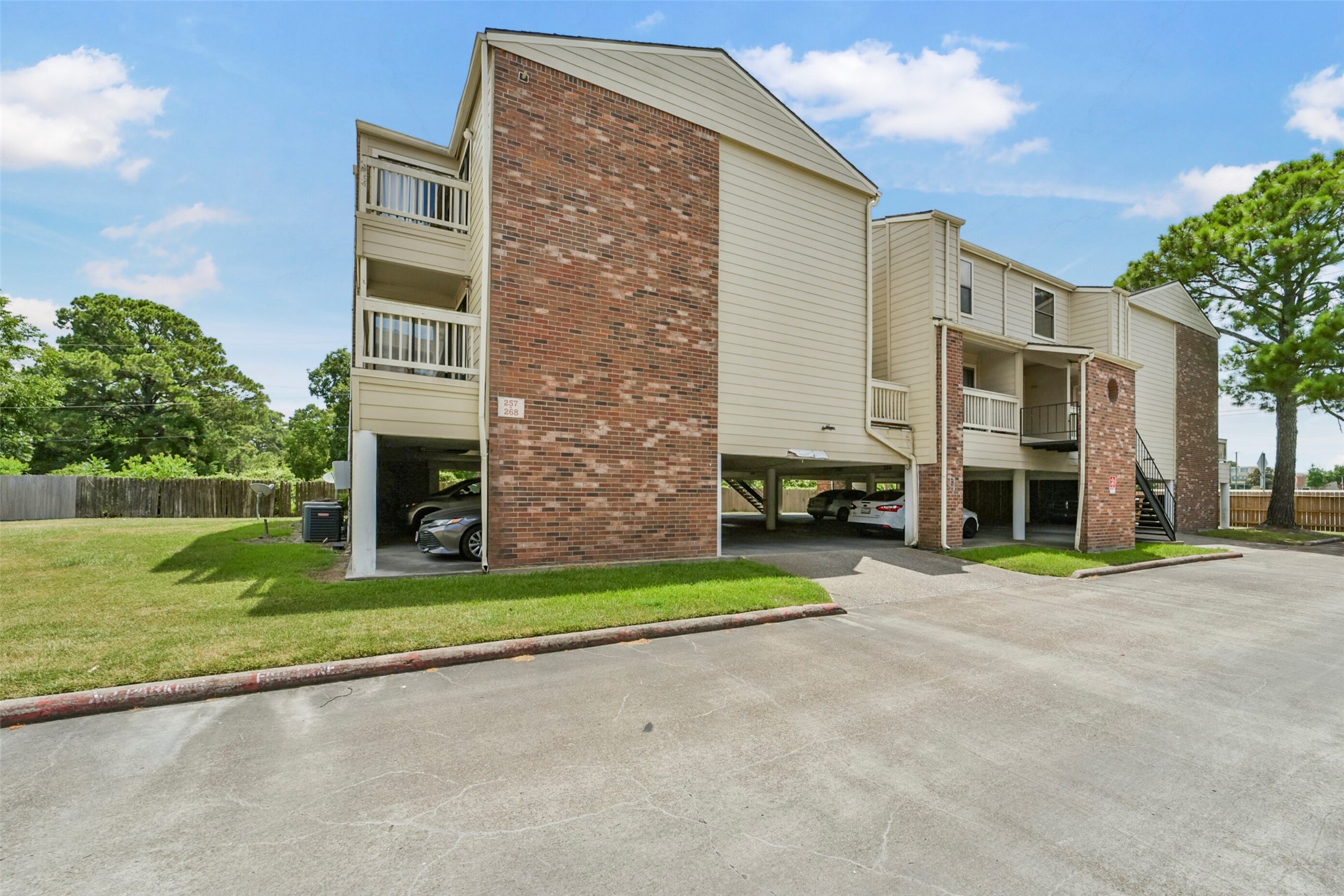 2501 Gulf Freeway, #258C, Dickinson, TX 77539 2501 Gulf Freeway, #258C, Dickinson, TX 77539