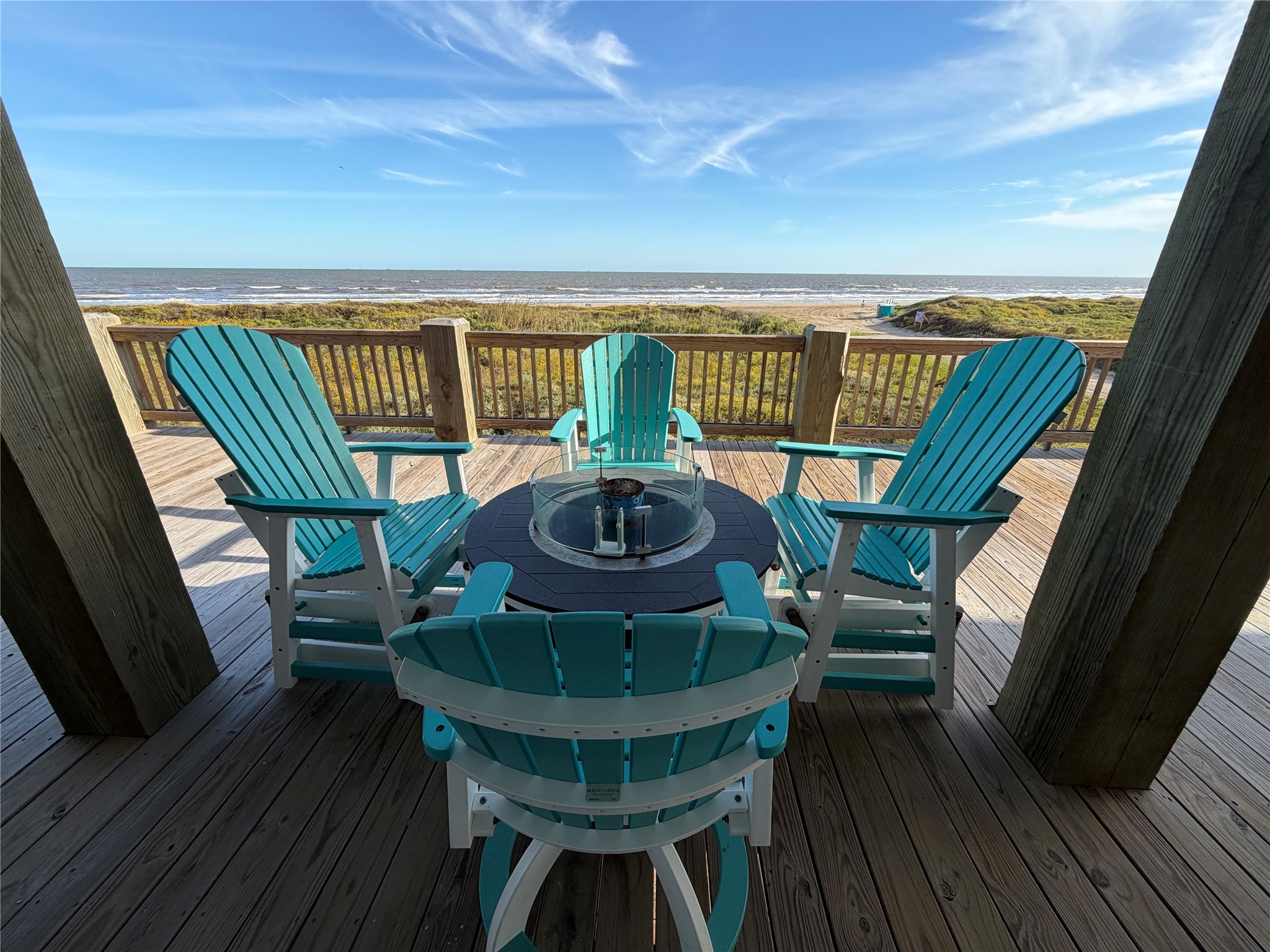 View from center deck area towards the Gulf