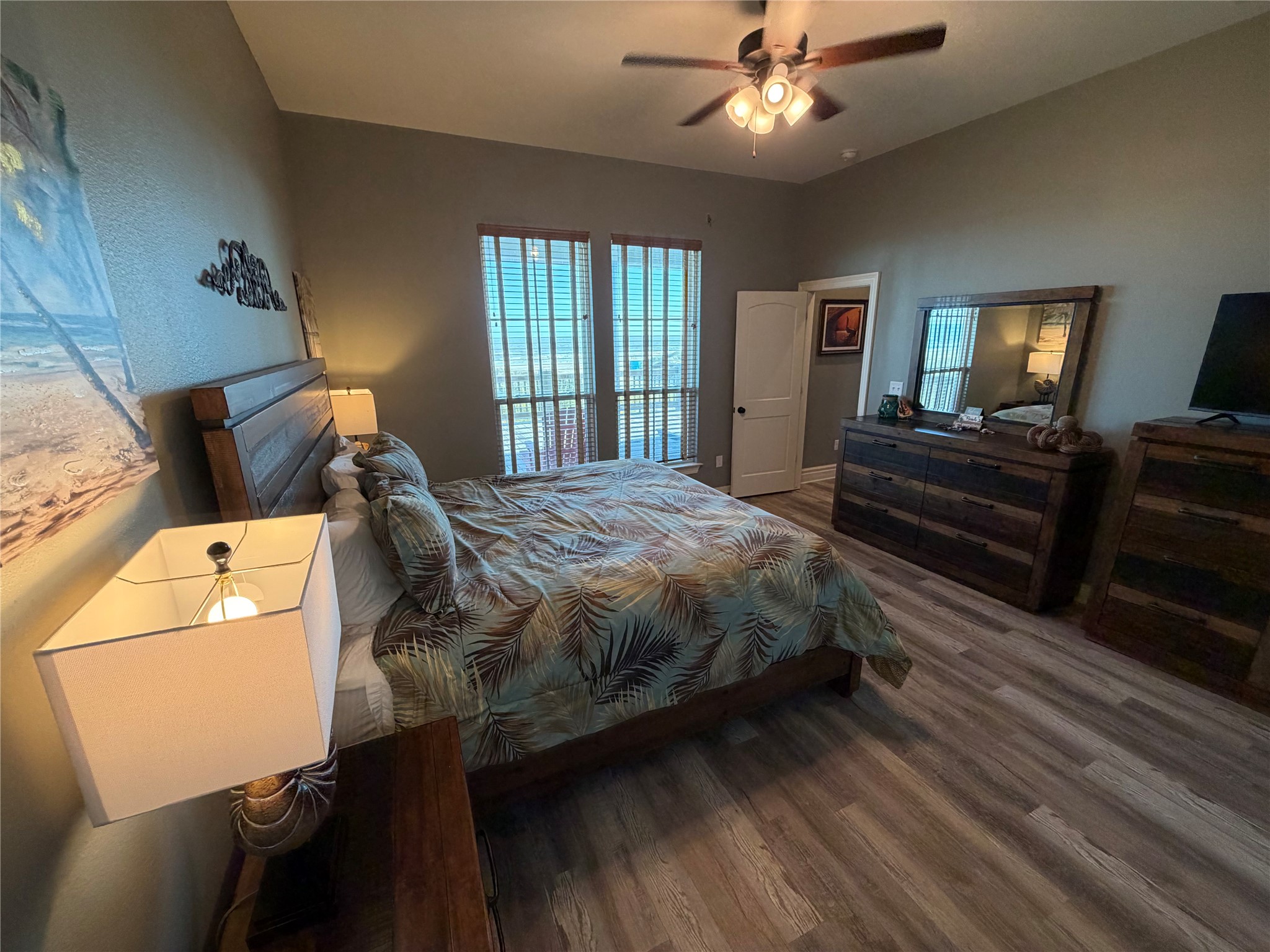 Guest bedroom with king bed