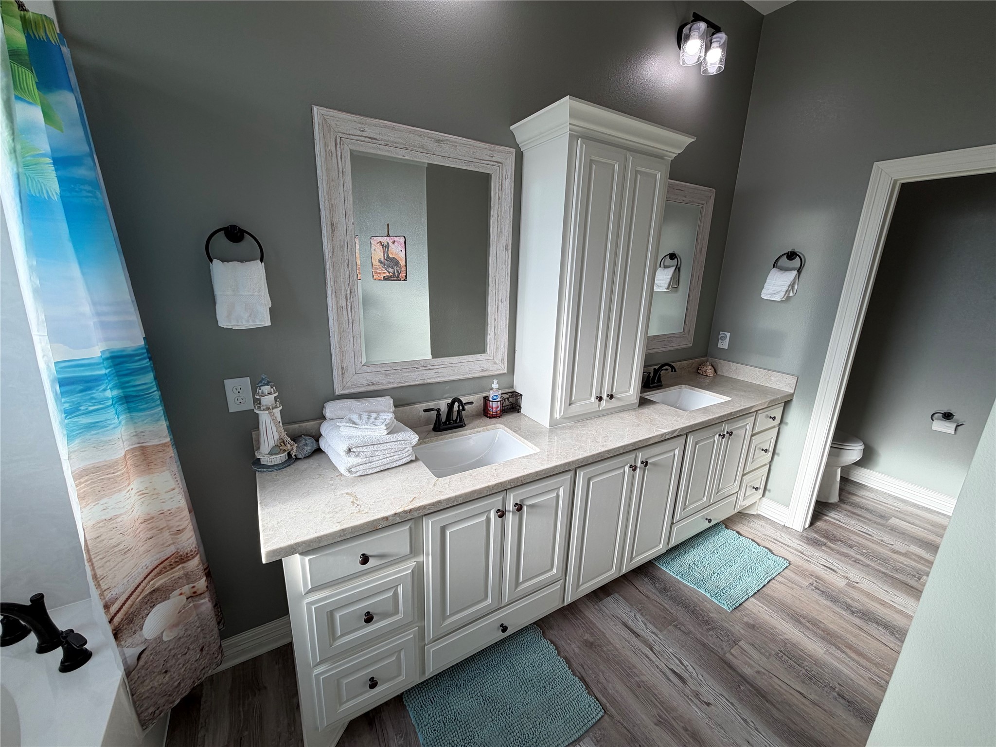 En suite bath