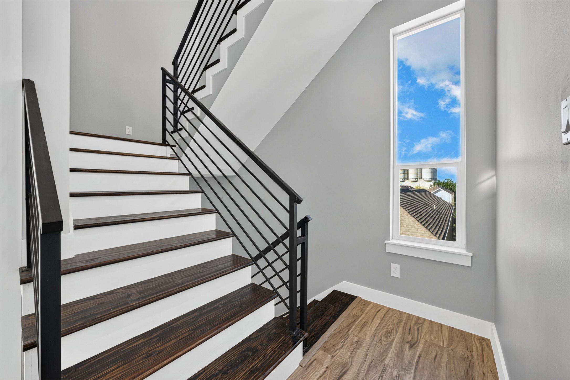 5522 Kiam Street, #A, Houston, TX 77007