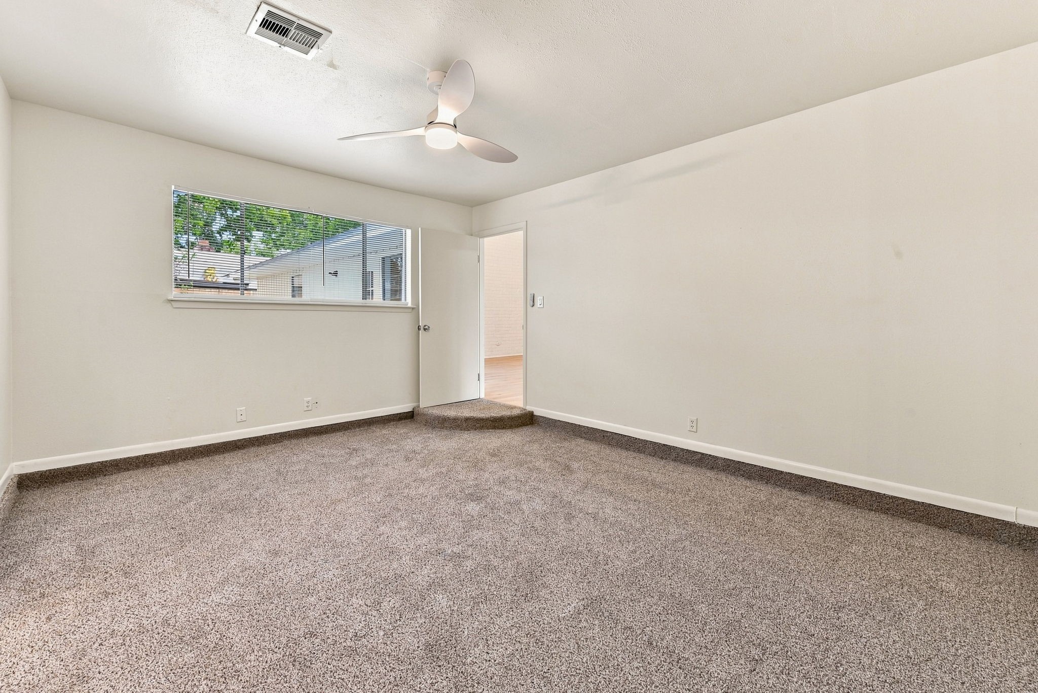 8819 Stone Brook Lane, Houston, TX 77040