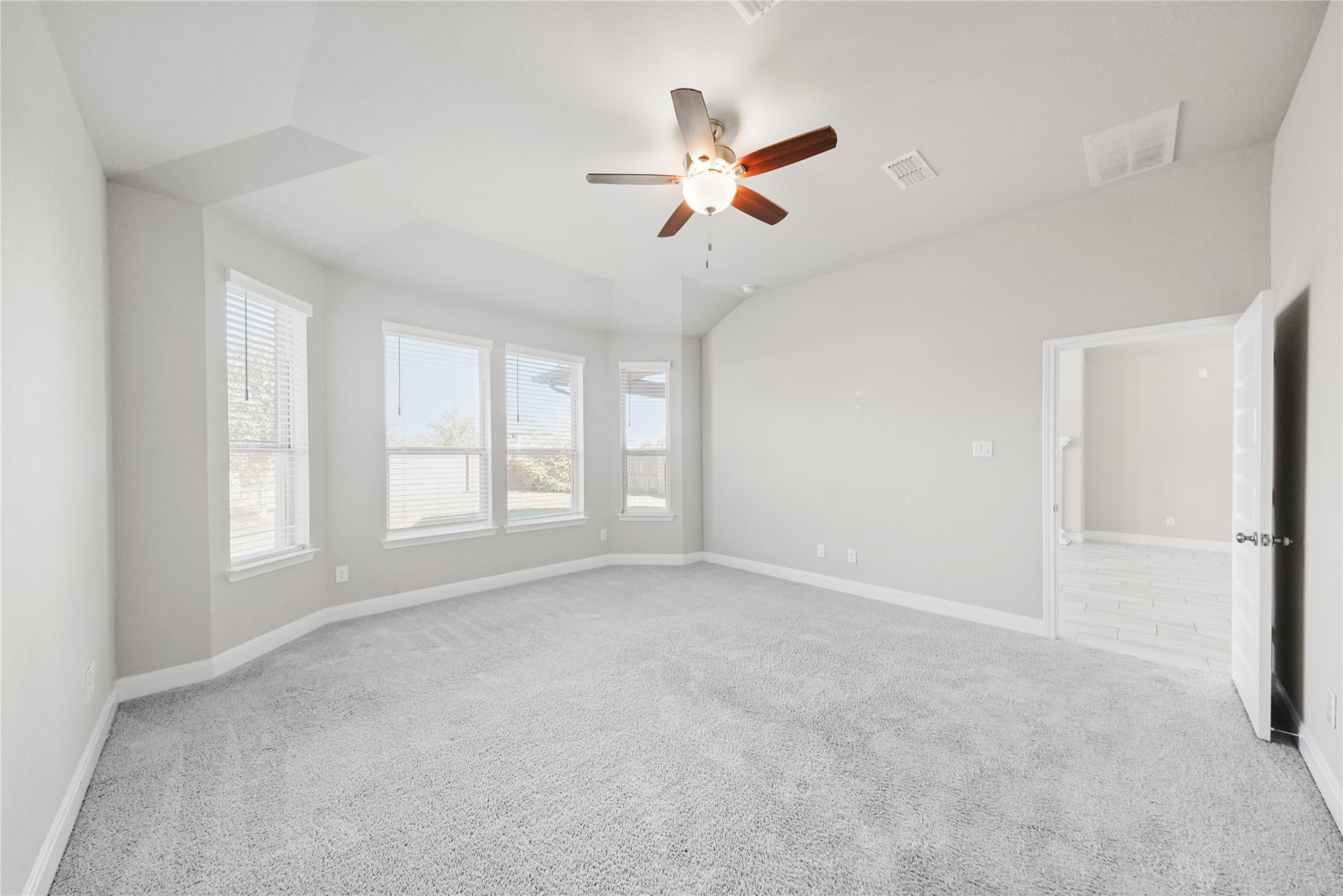 2446 Manor Valley Lane, Missouri City, TX 77459