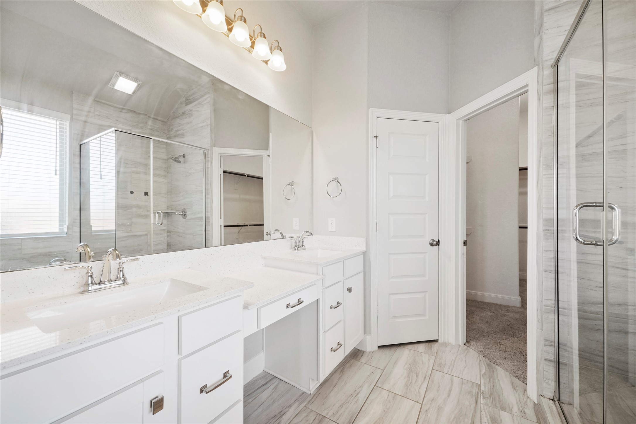 2446 Manor Valley Lane, Missouri City, TX 77459