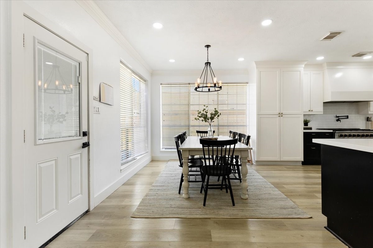 2112 Tipperary Drive, Pearland, TX 77581