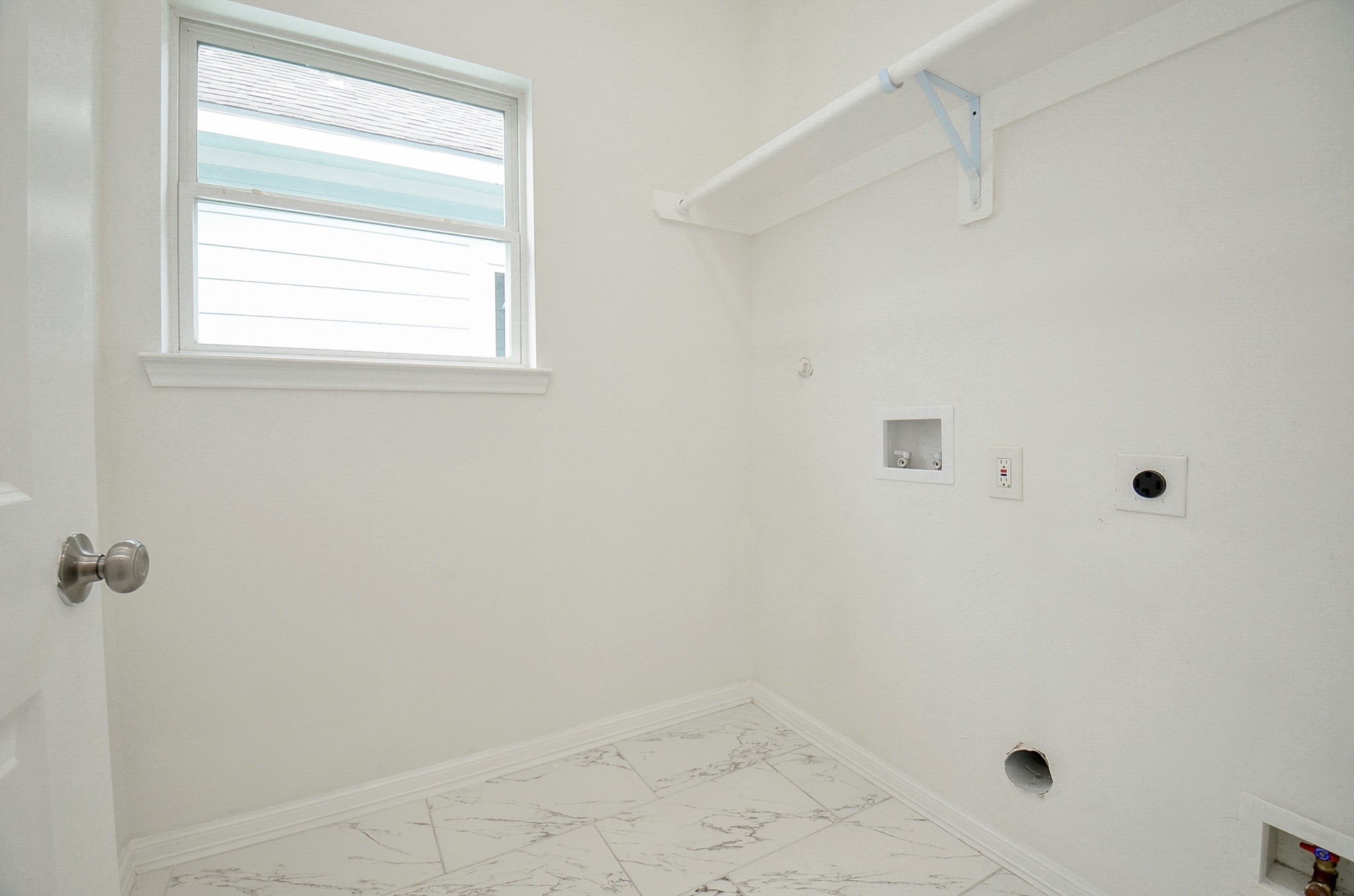 8630 Scott Street, Houston, TX 77051