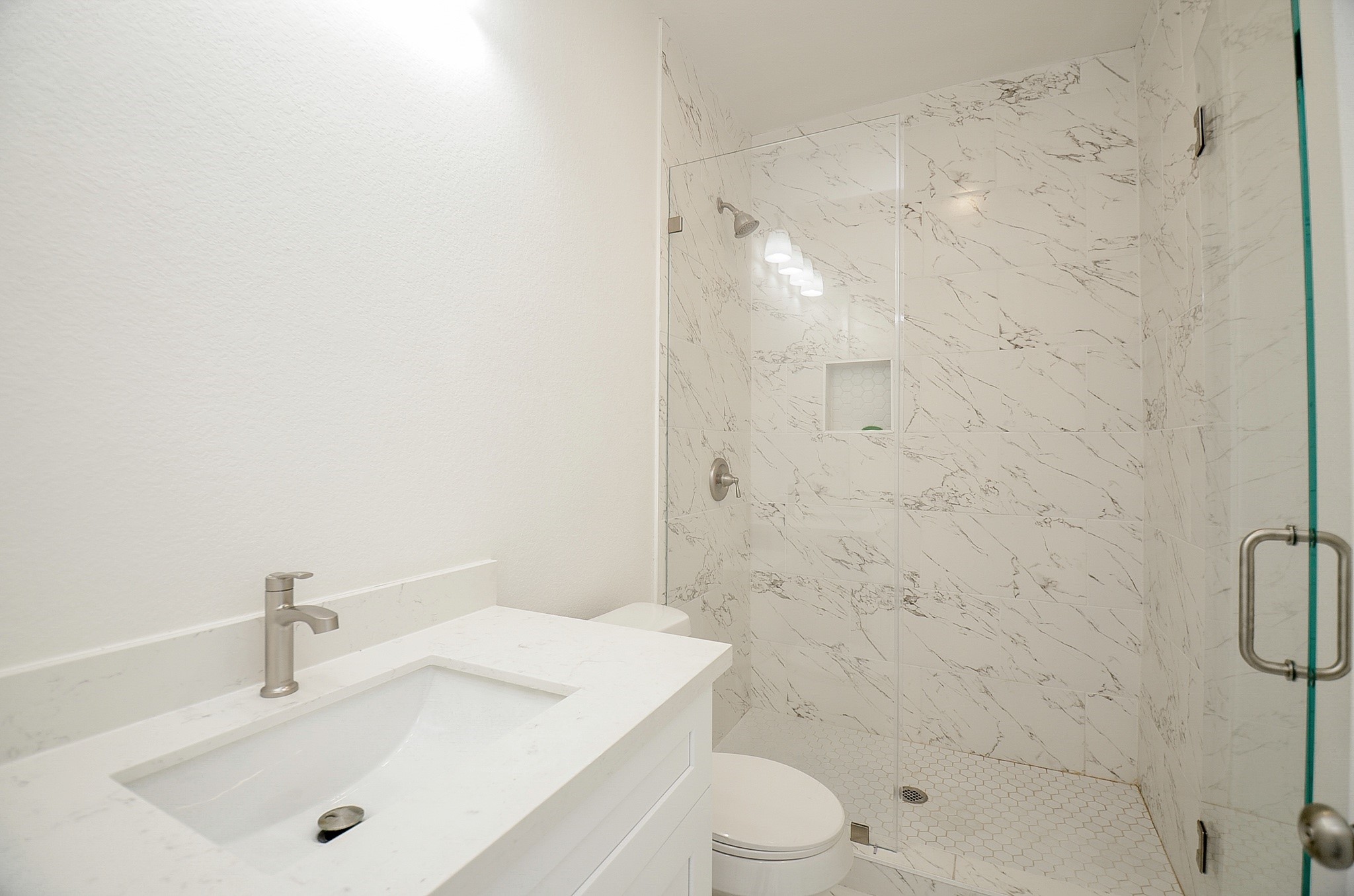 8630 Scott Street, Houston, TX 77051