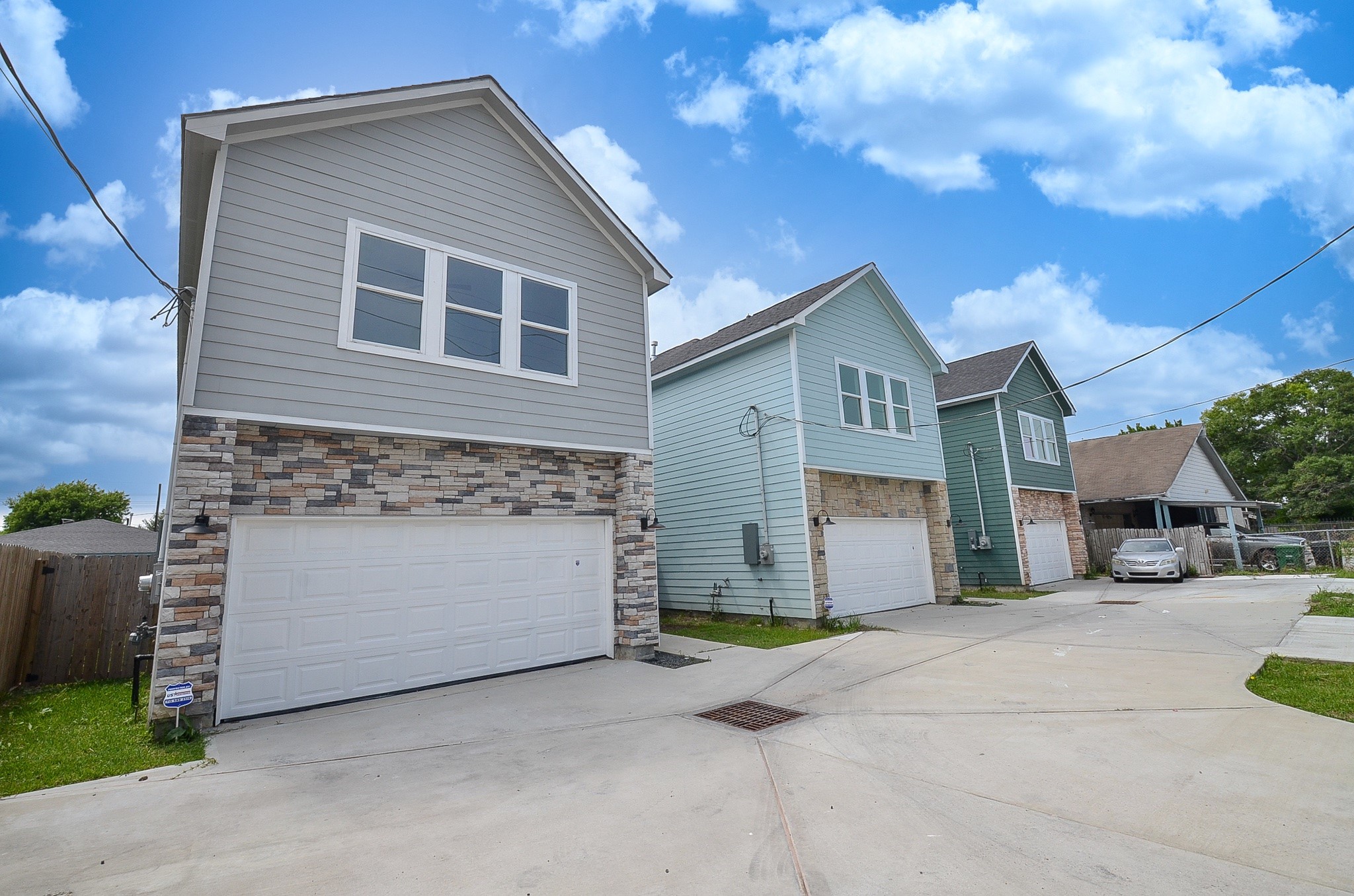 8630 Scott Street, Houston, TX 77051