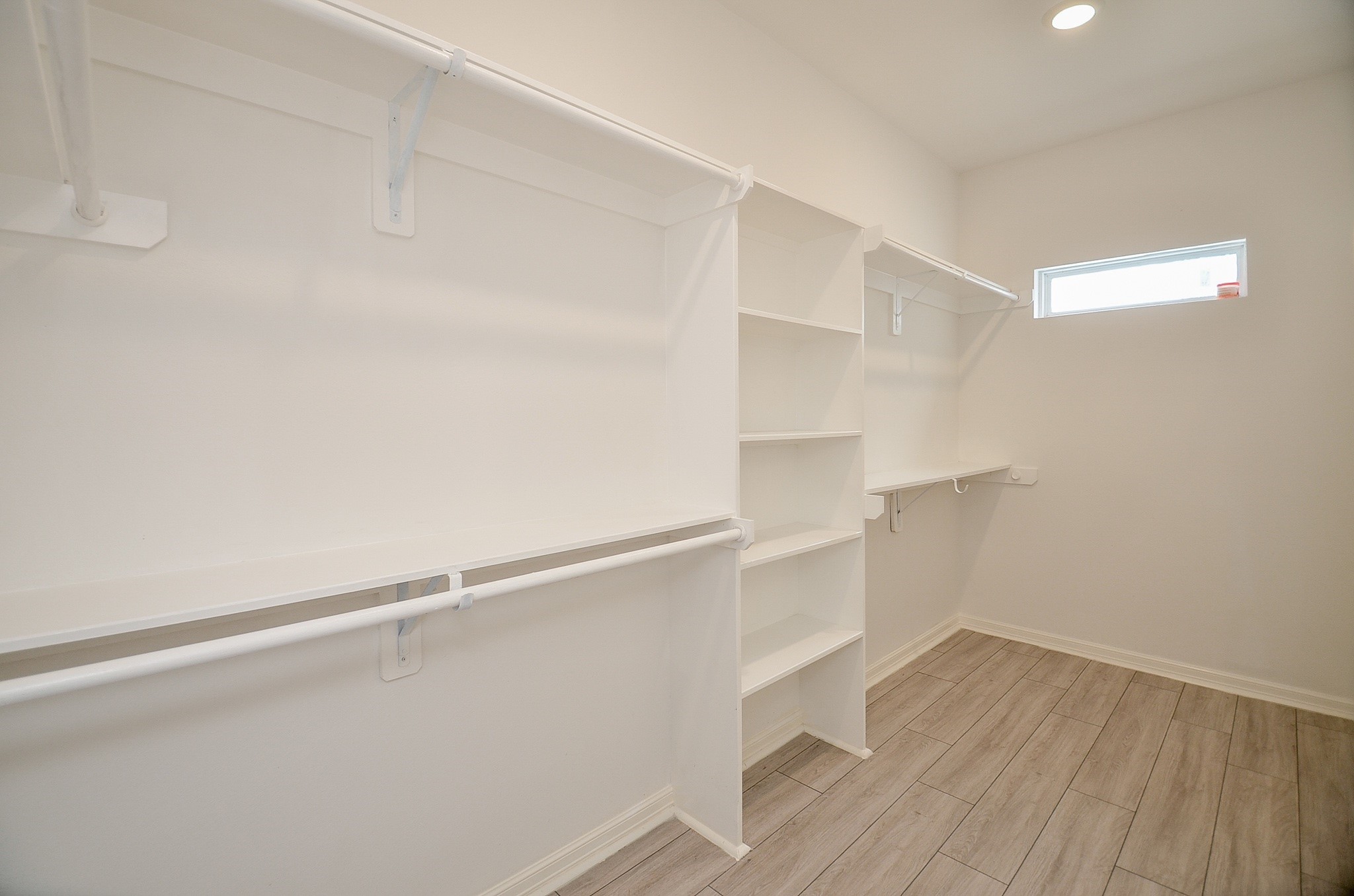 8630 Scott Street, Houston, TX 77051