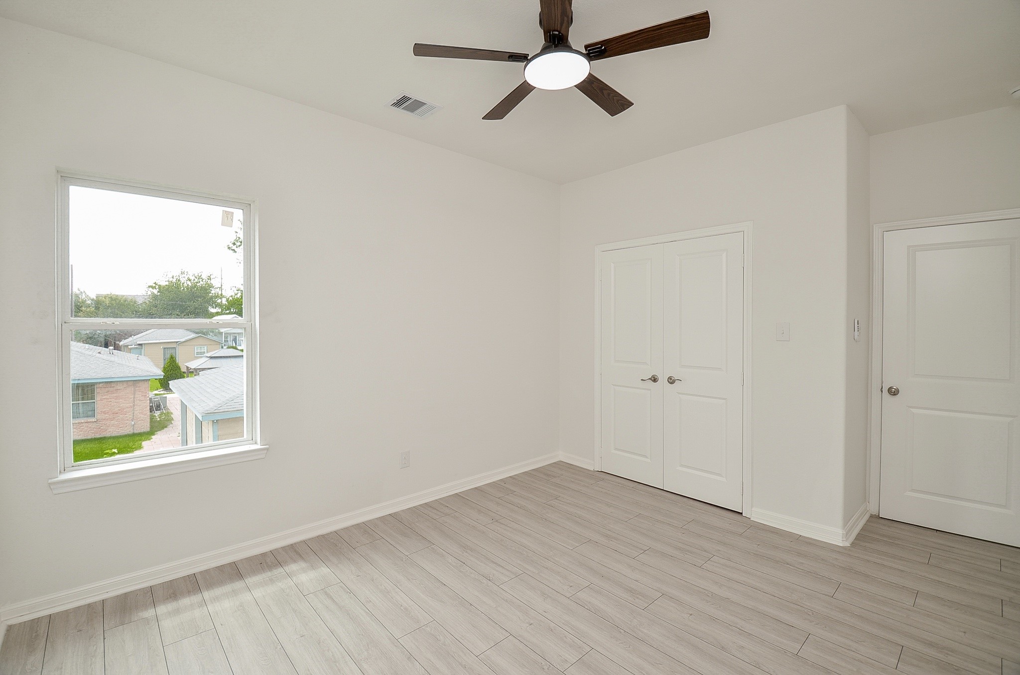 8630 Scott Street, Houston, TX 77051