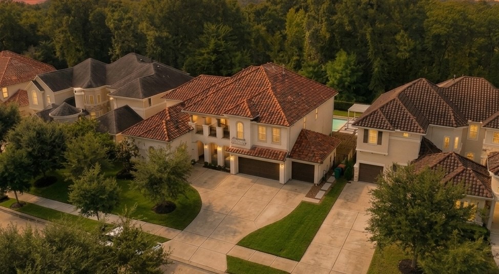 27 Aviano Circle, Missouri City, TX 77459