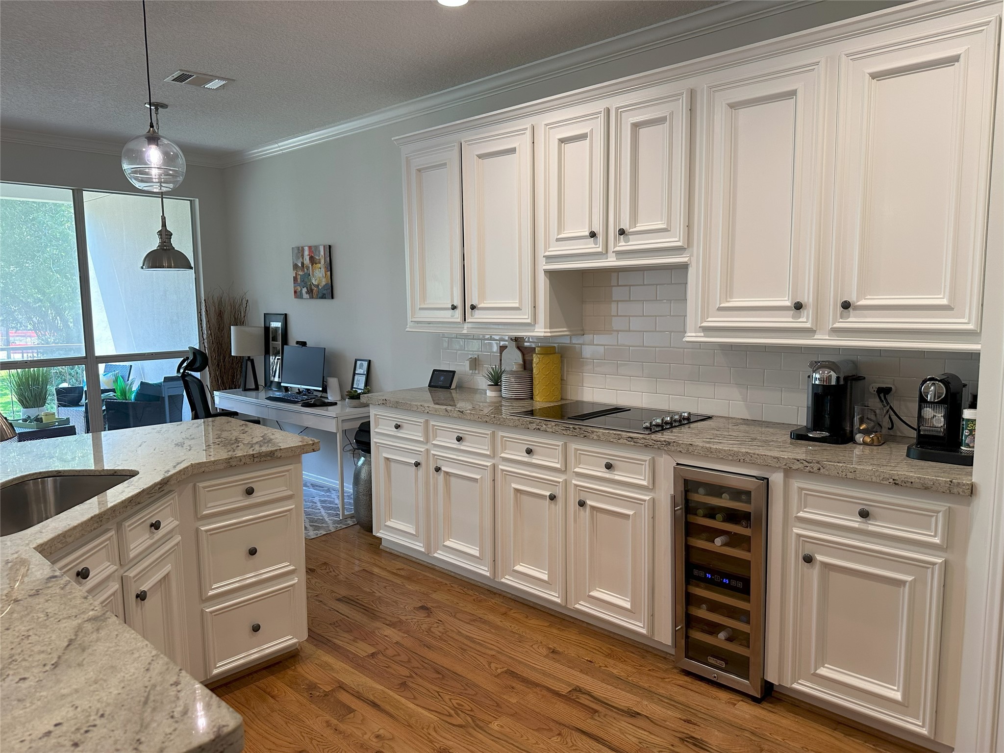309 Lakeside Lane, Houston, TX 77058